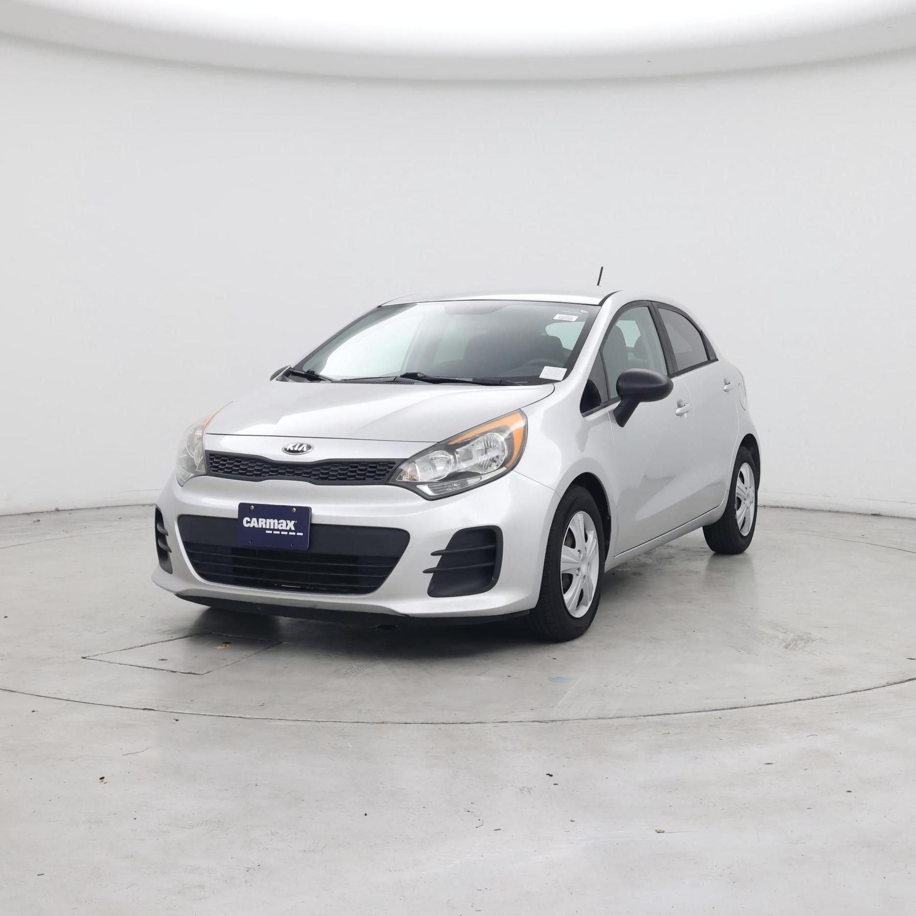 Thumbnail: 2016 Kia Rio5 - 4