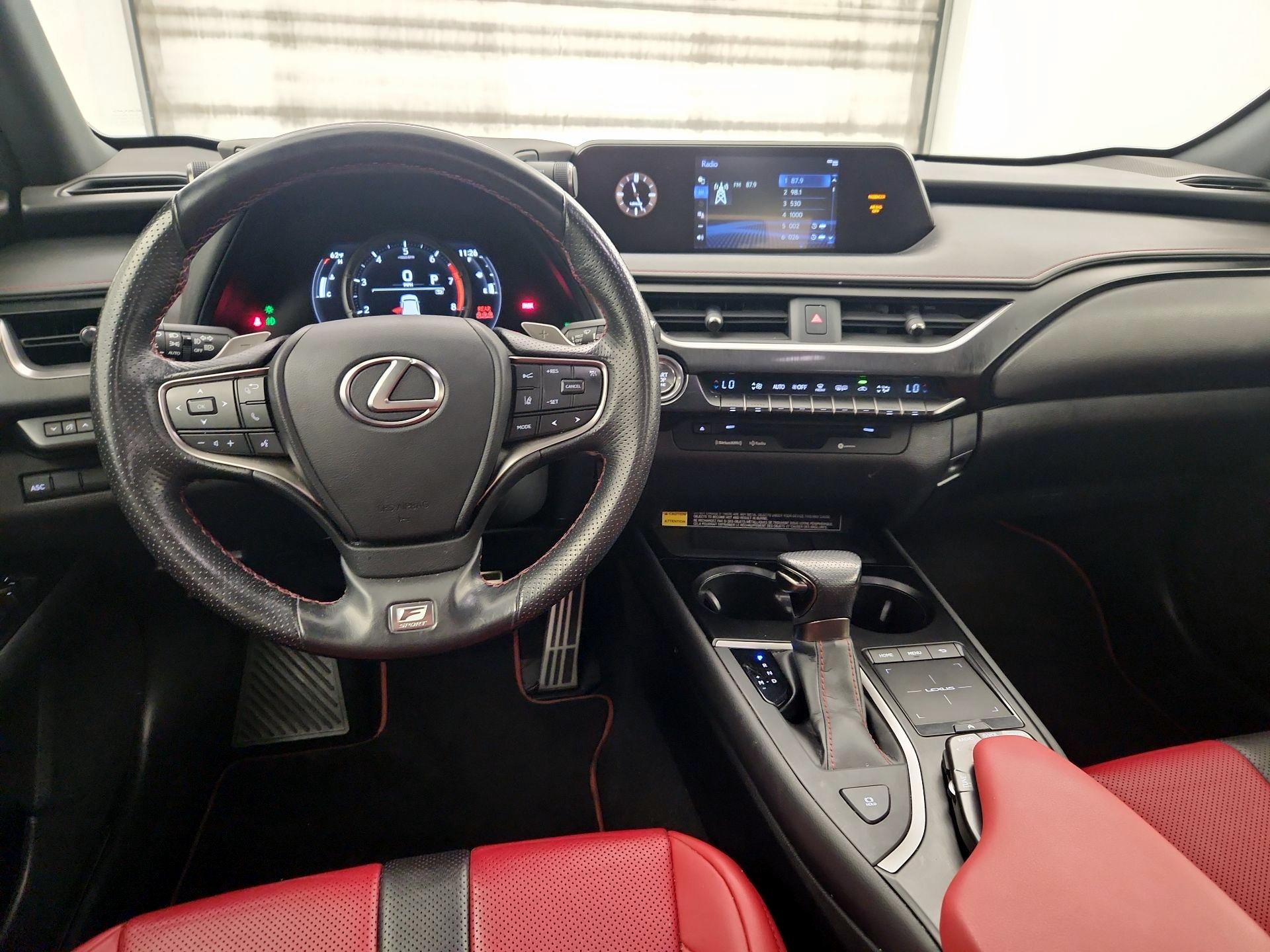 Thumbnail: 2021 Lexus UX - 9