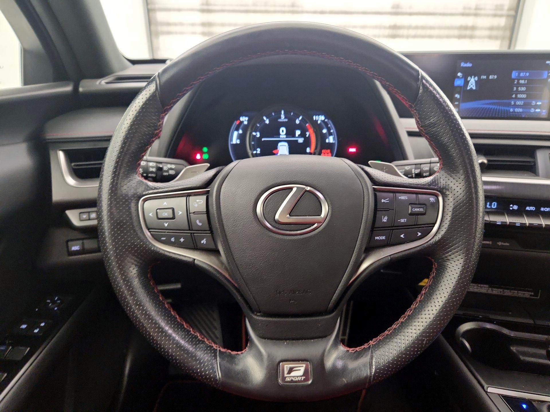 Thumbnail: 2021 Lexus UX - 10