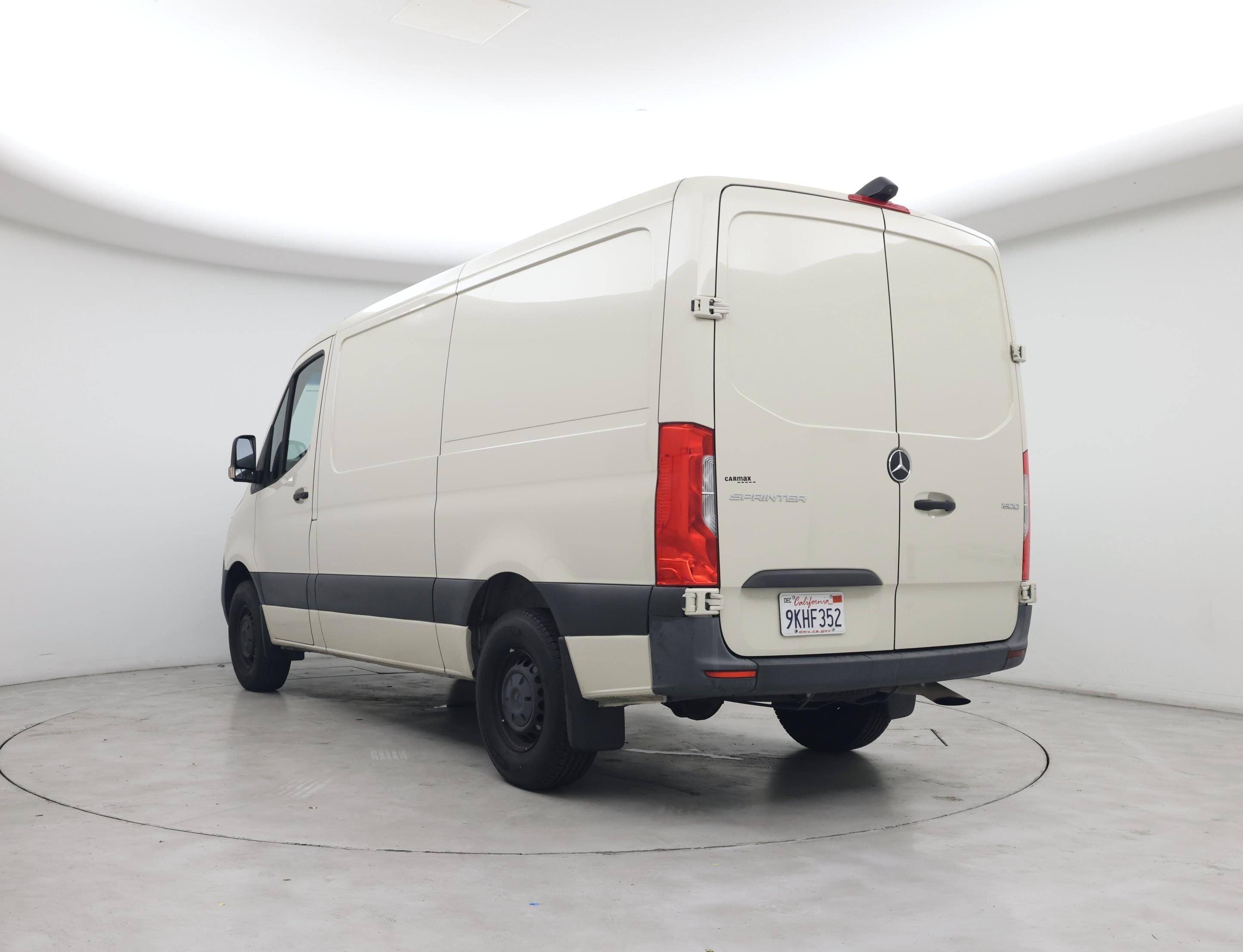 Thumbnail: 2023 Mercedes-Benz Sprinter - 2