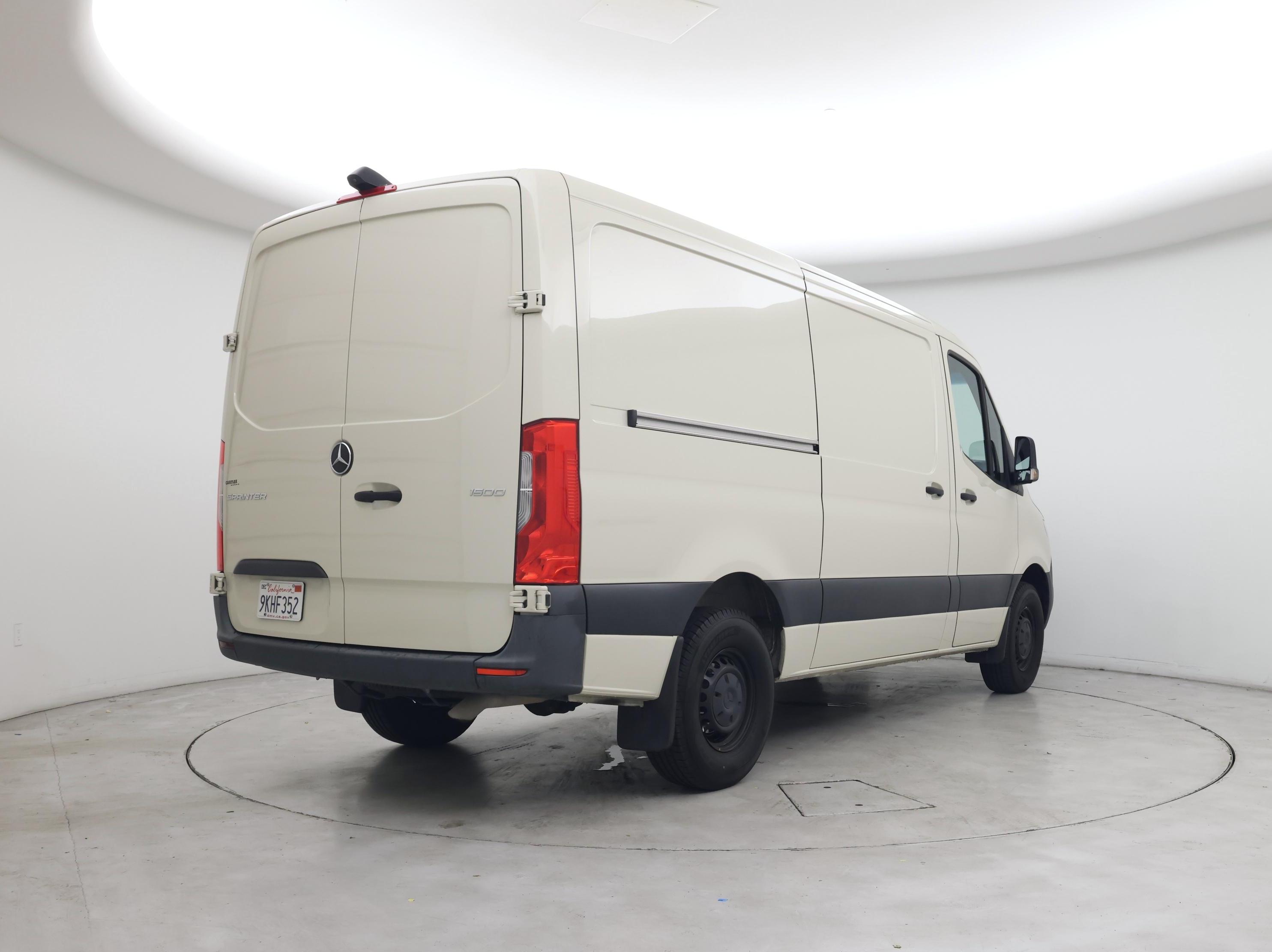 Thumbnail: 2023 Mercedes-Benz Sprinter - 8