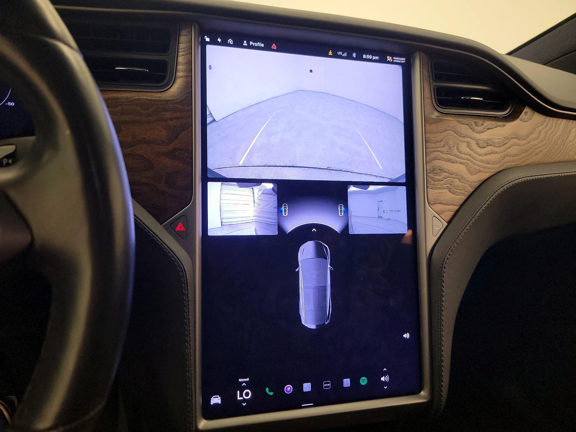 Thumbnail: 2020 Tesla Model X - 14