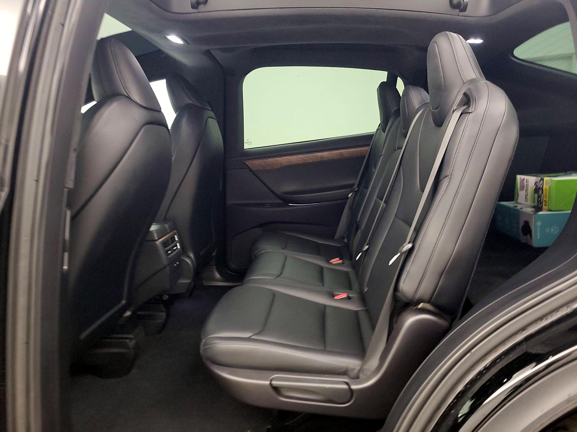 Thumbnail: 2020 Tesla Model X - 18