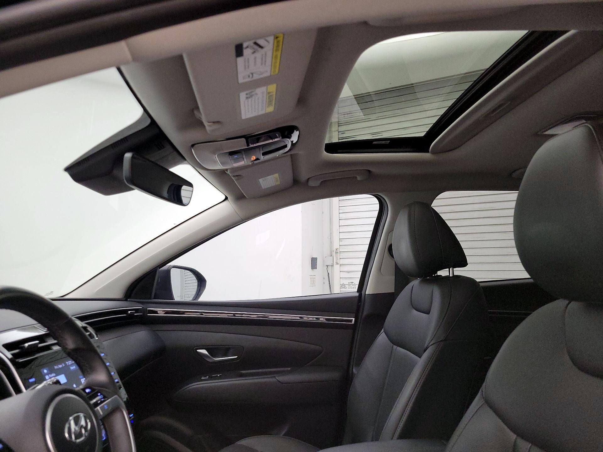 Thumbnail: 2023 Hyundai Tucson - 19