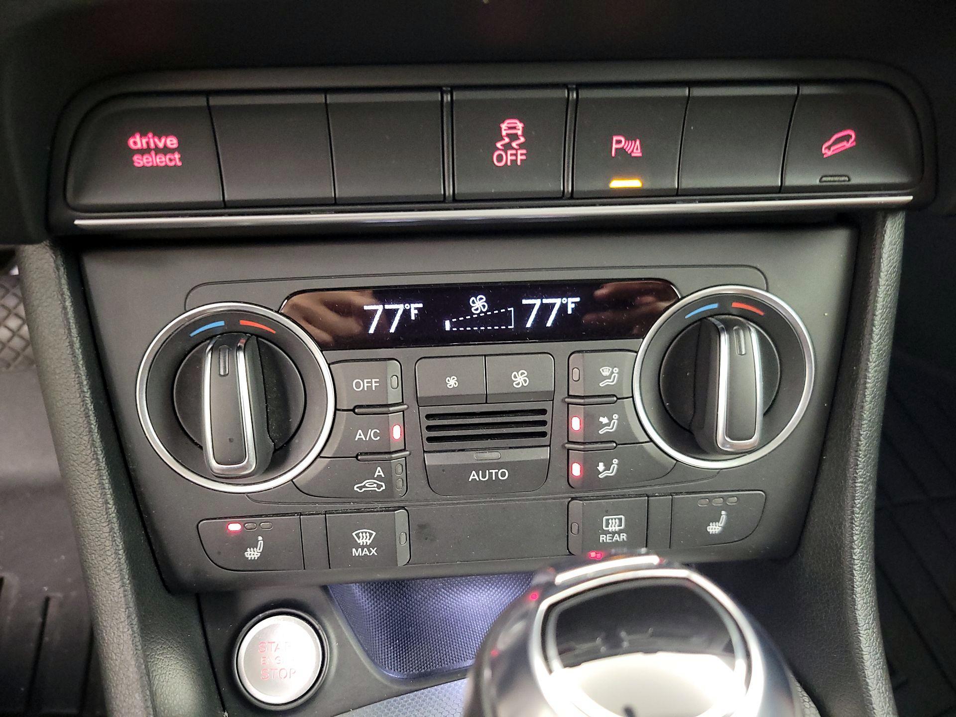 Thumbnail: 2018 Audi Q3 - 17