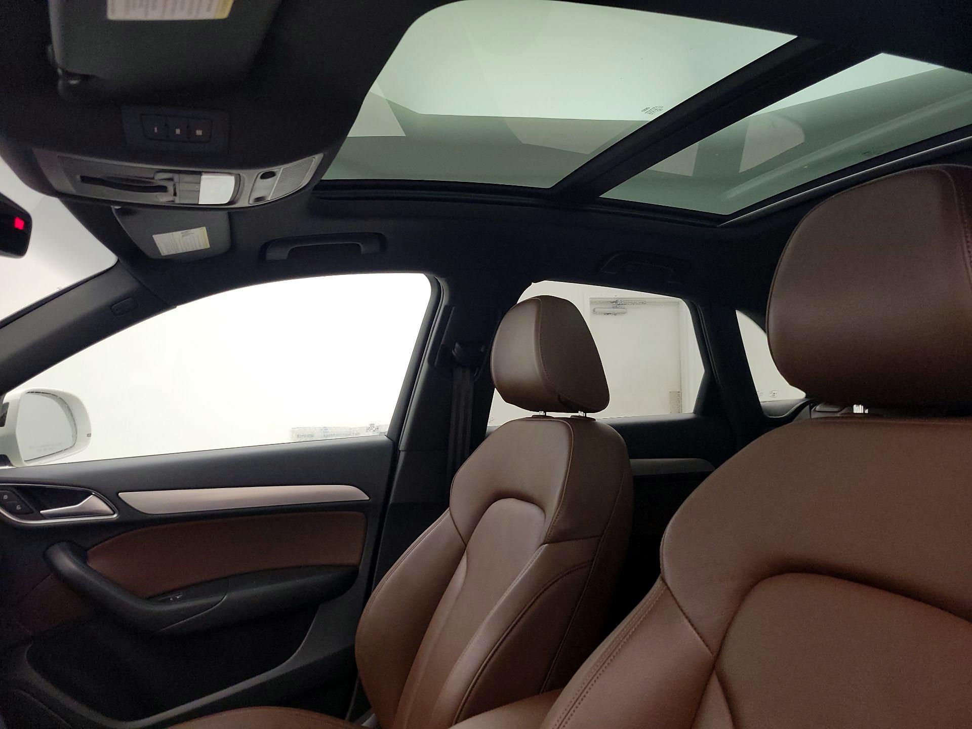 Thumbnail: 2018 Audi Q3 - 19