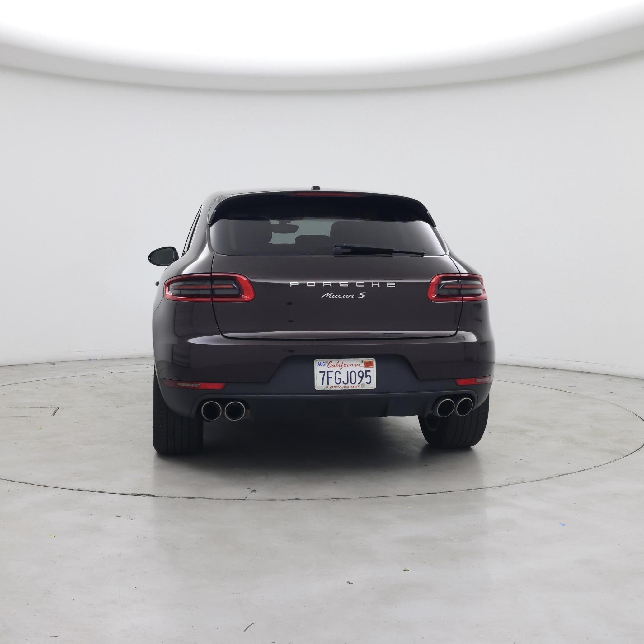 Thumbnail: 2015 Porsche Macan - 6