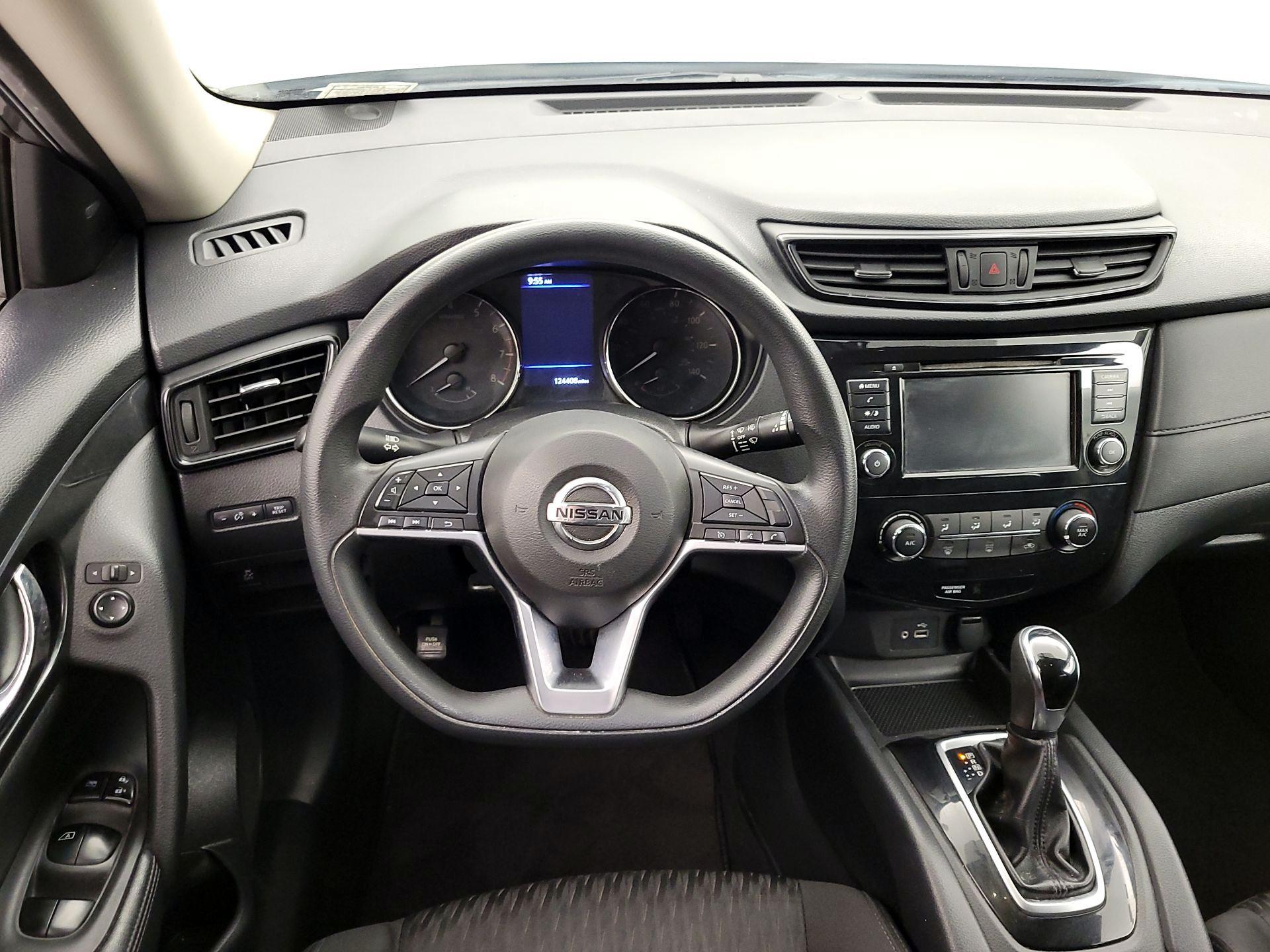 Thumbnail: 2018 Nissan Rogue - 10