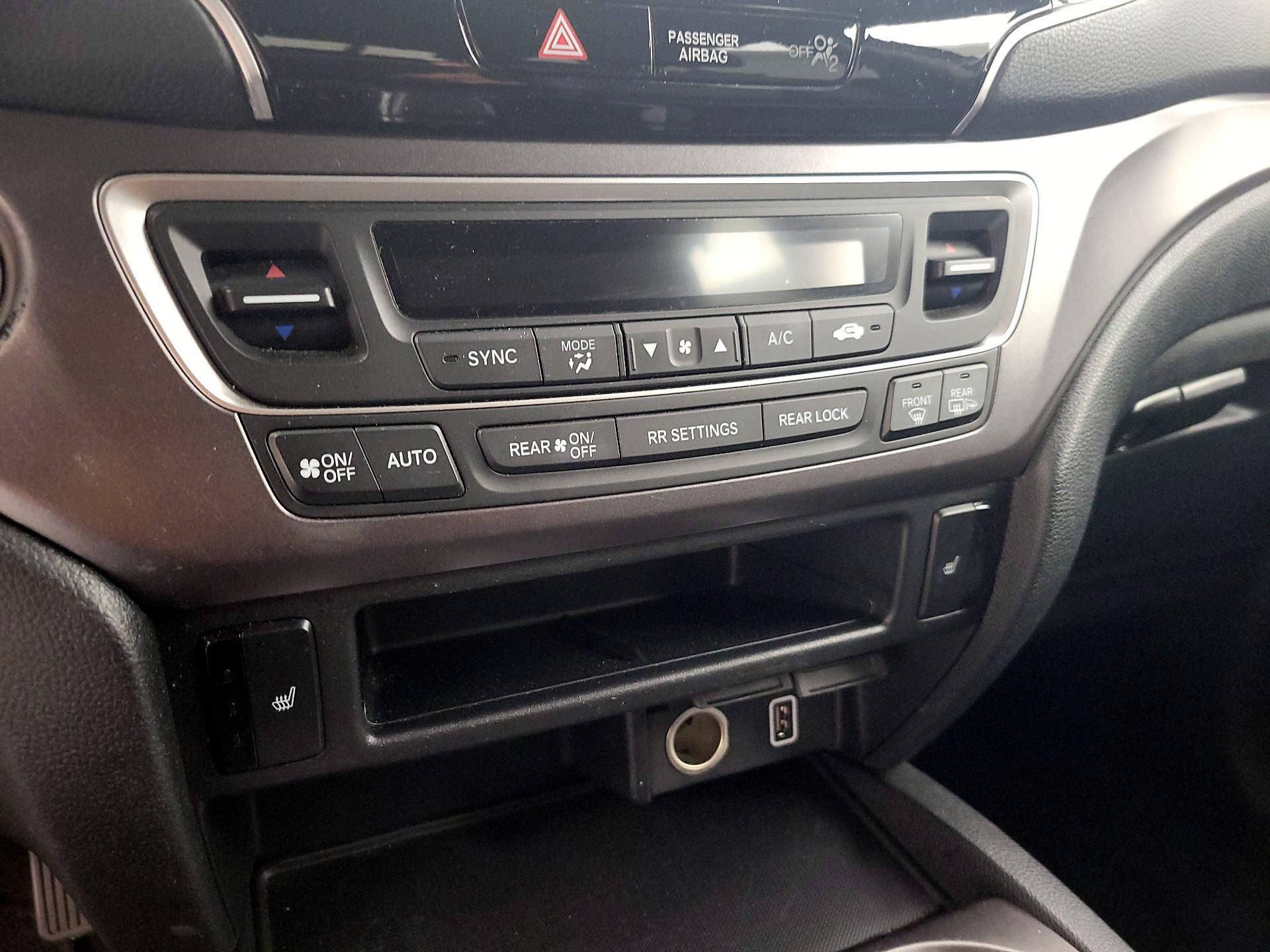 Thumbnail: 2021 Honda Pilot - 16