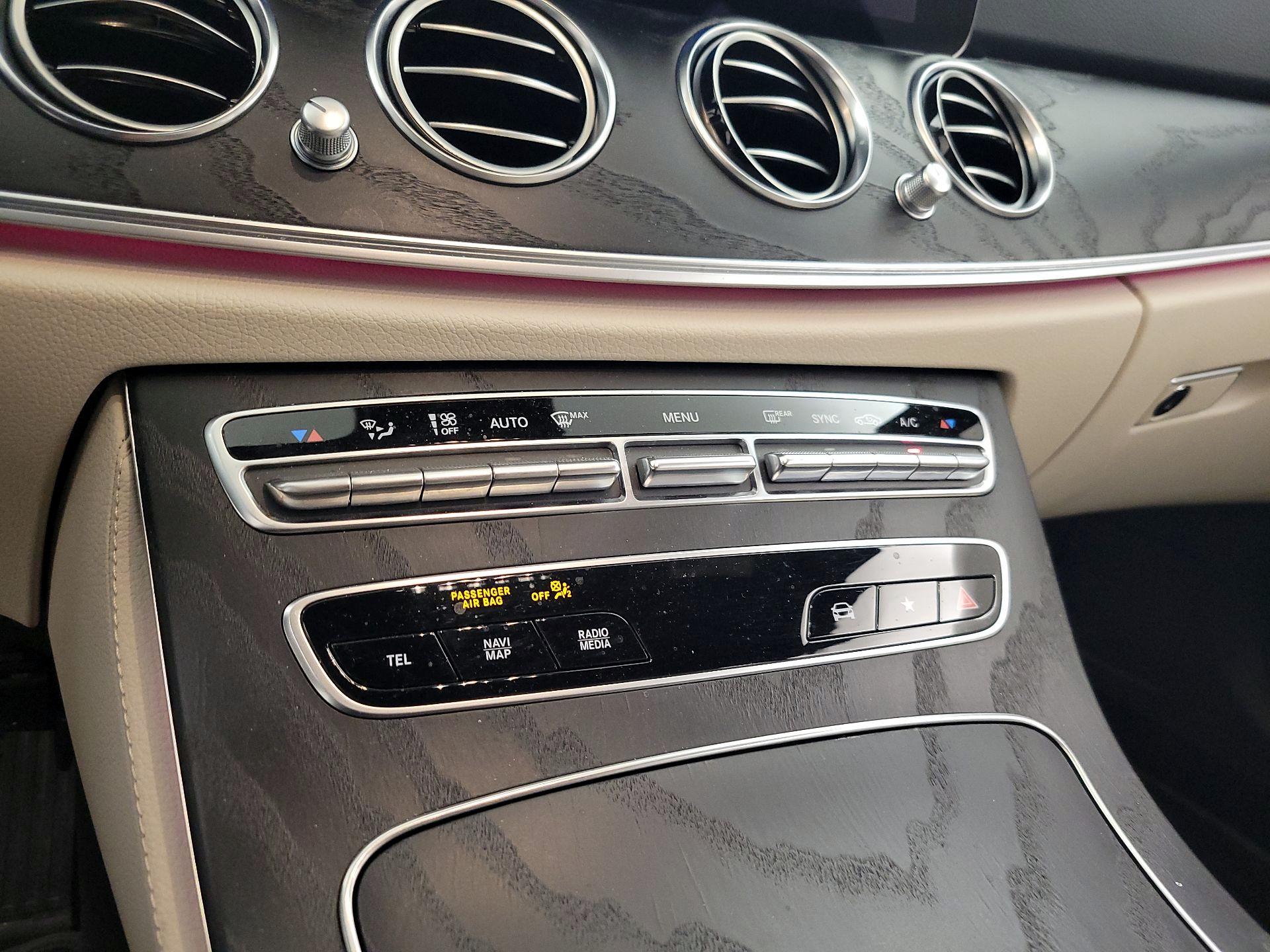 Thumbnail: 2021 Mercedes-Benz E-Class - 16