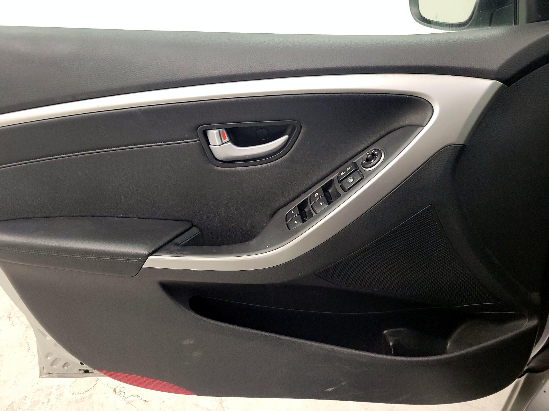 Thumbnail: 2014 Hyundai Elantra - 11
