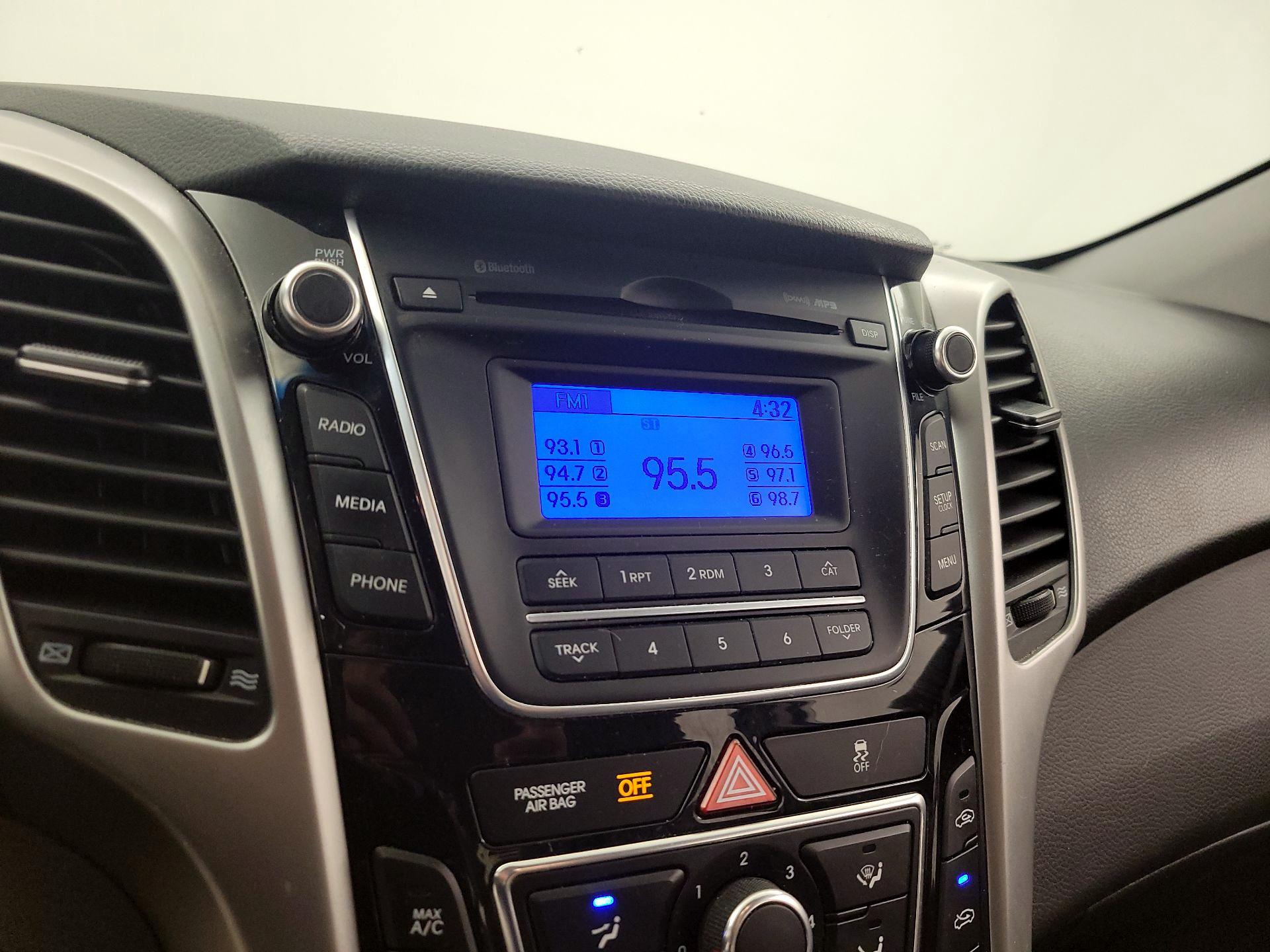 Thumbnail: 2014 Hyundai Elantra - 13