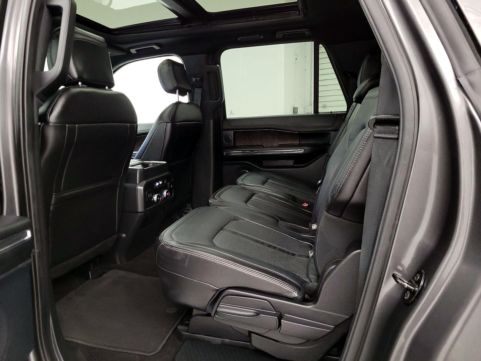 Thumbnail: 2020 Ford Expedition - 19