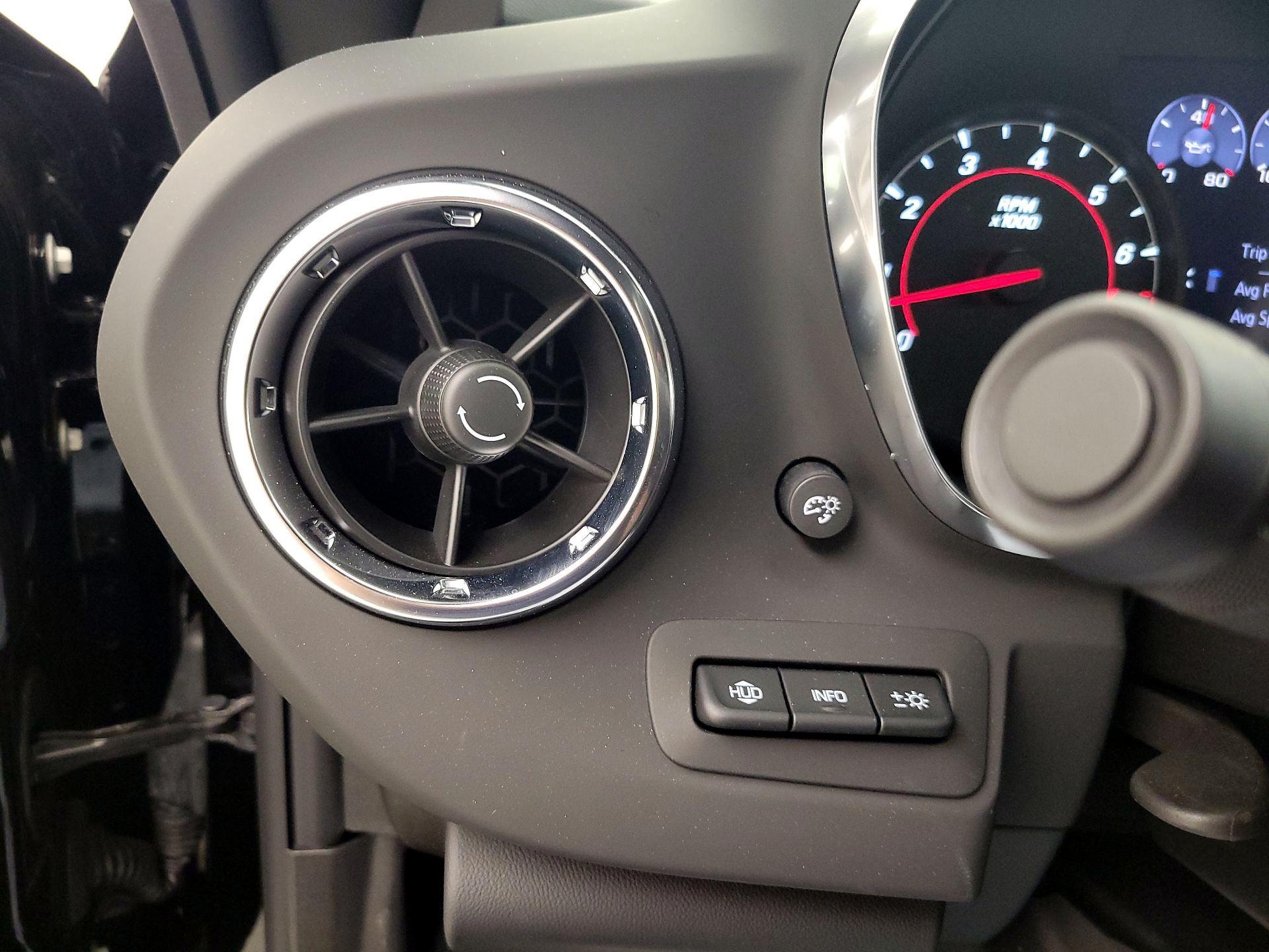 Thumbnail: 2022 Chevrolet Camaro - 13