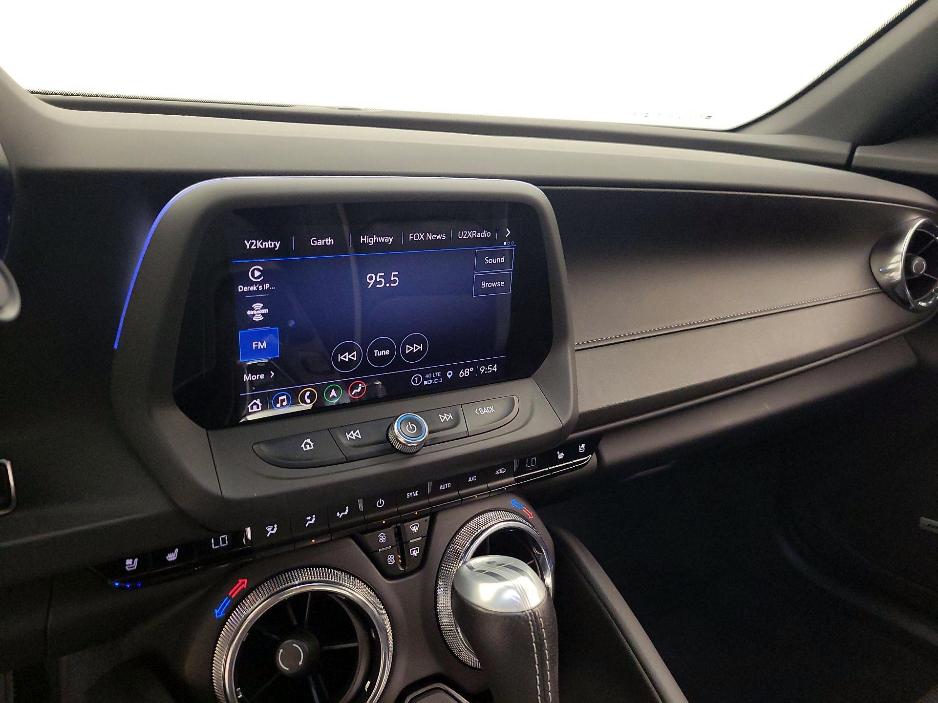 Thumbnail: 2022 Chevrolet Camaro - 15