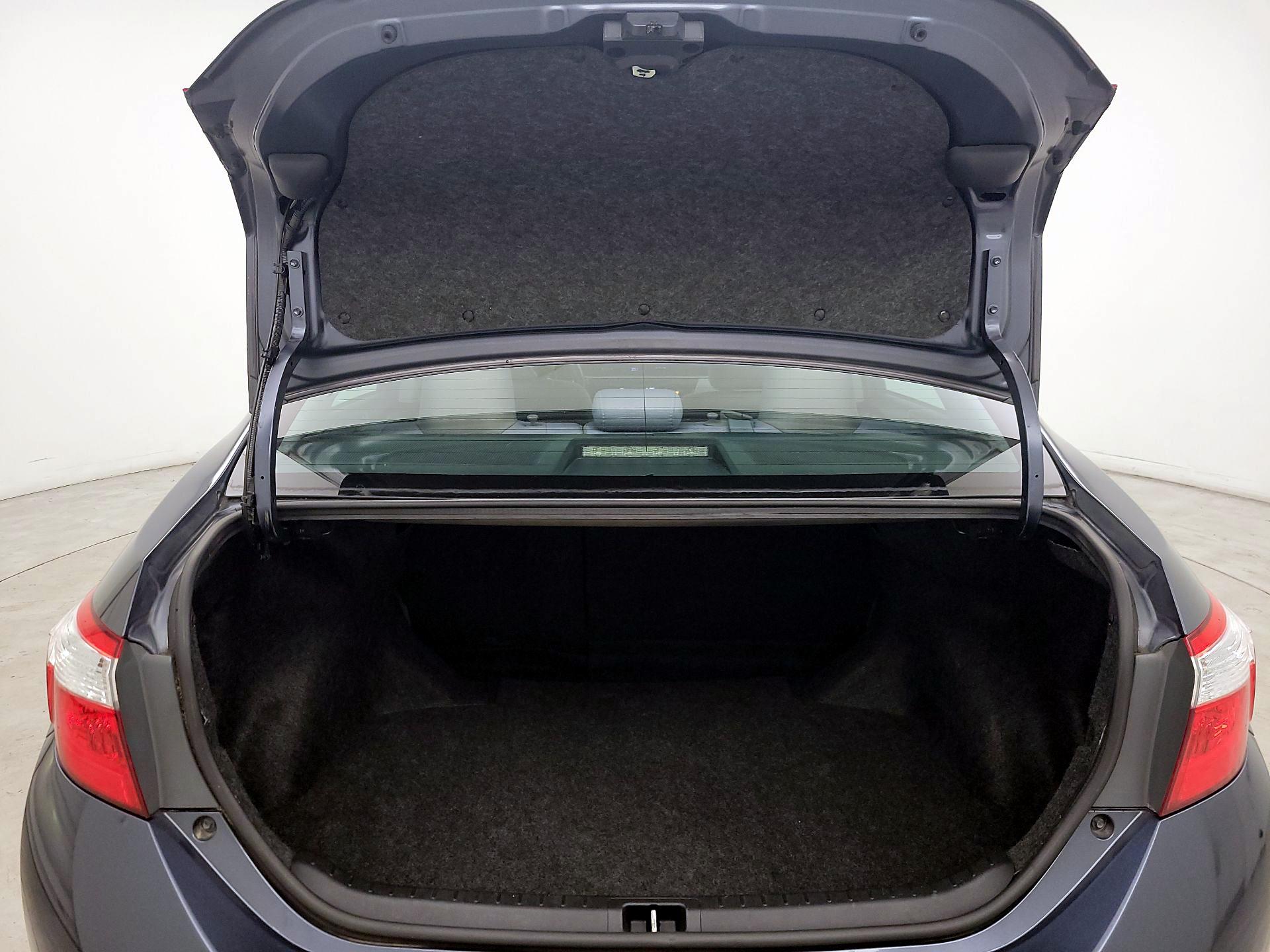 Thumbnail: 2016 Toyota Corolla - 20