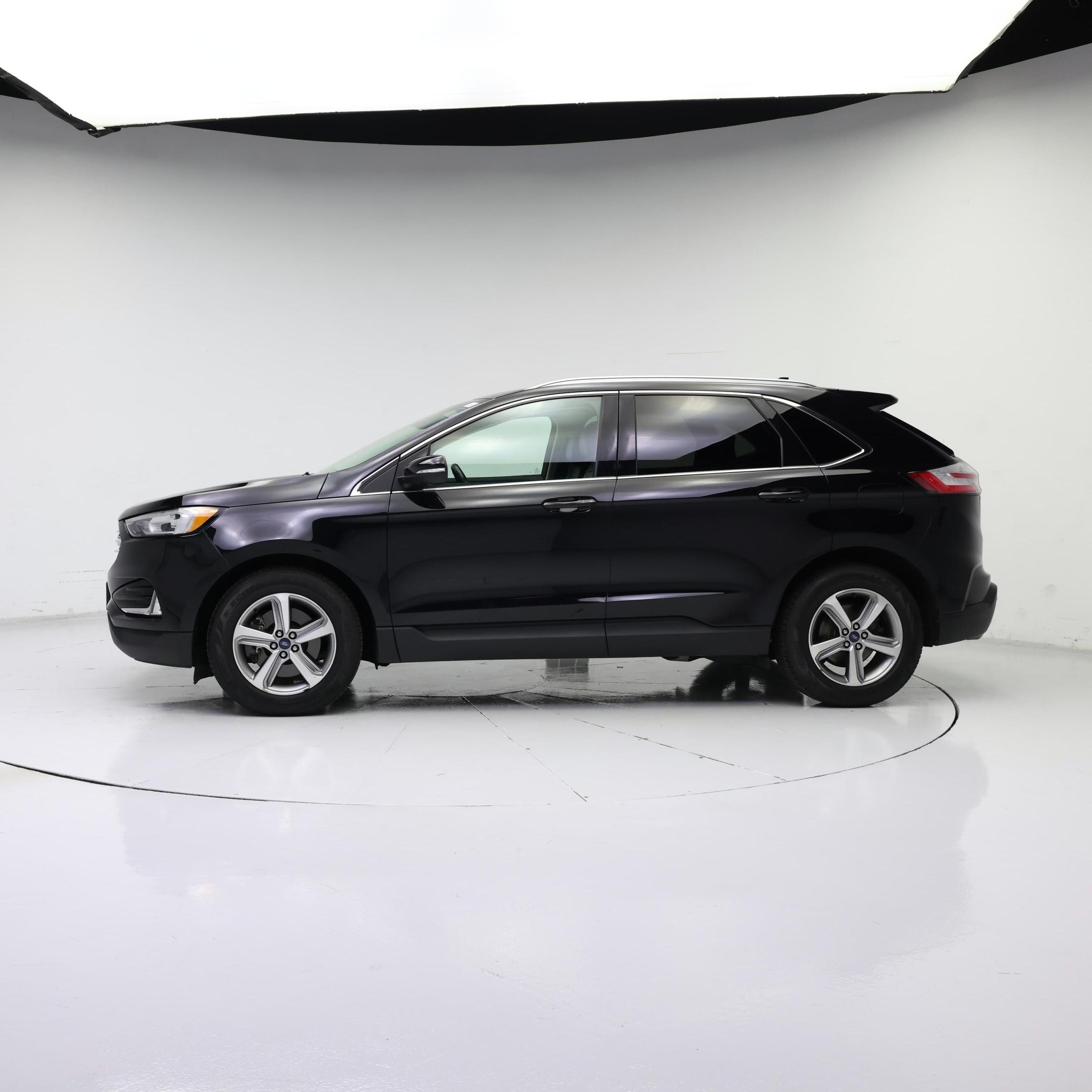 Thumbnail: 2019 Ford Edge - 3
