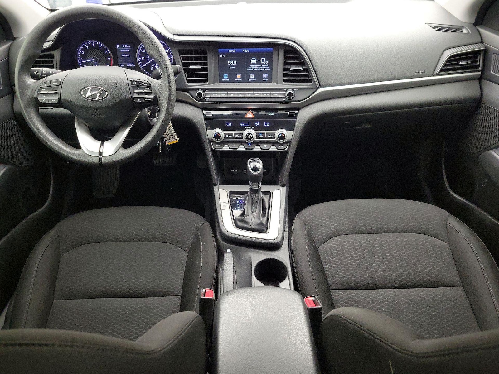 2020 Hyundai Elantra SEL - Photo 10