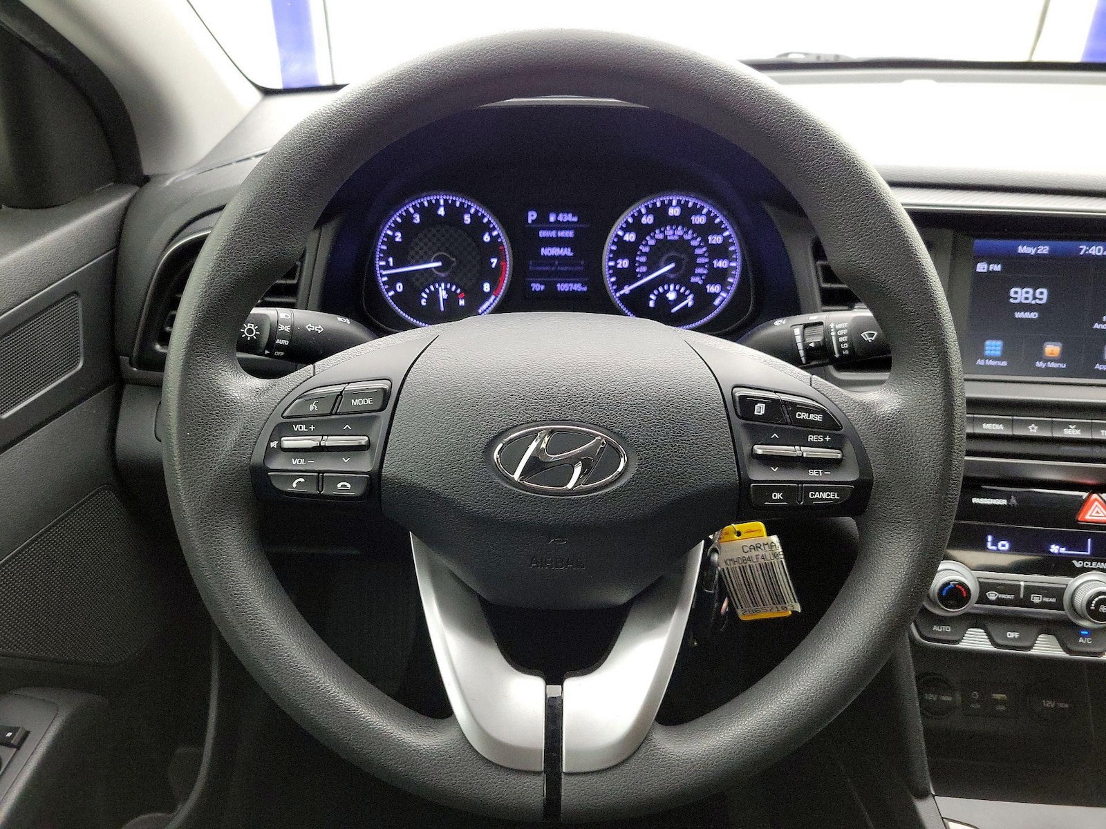 2020 Hyundai Elantra SEL - Photo 11