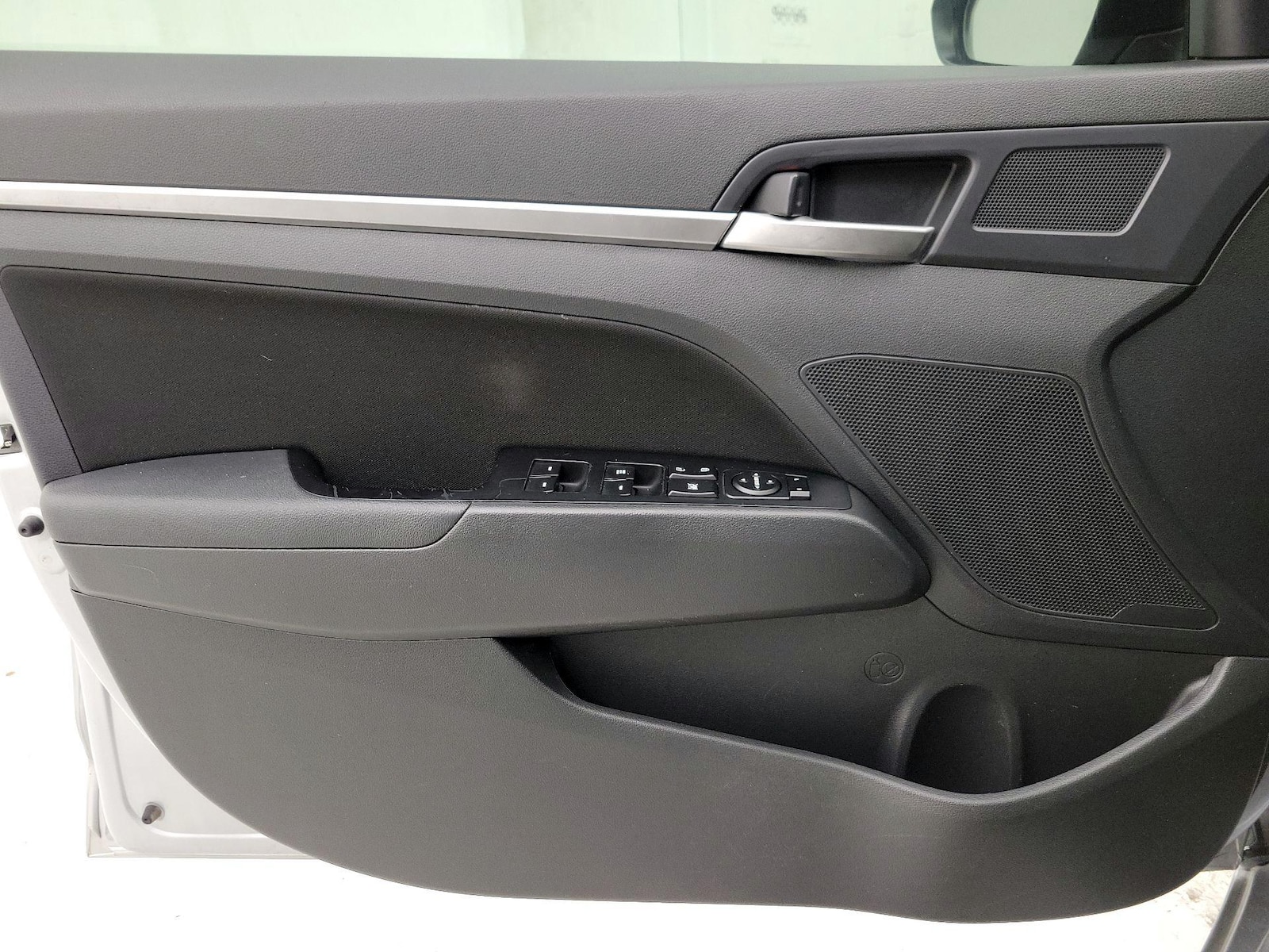 2020 Hyundai Elantra SEL - Photo 13