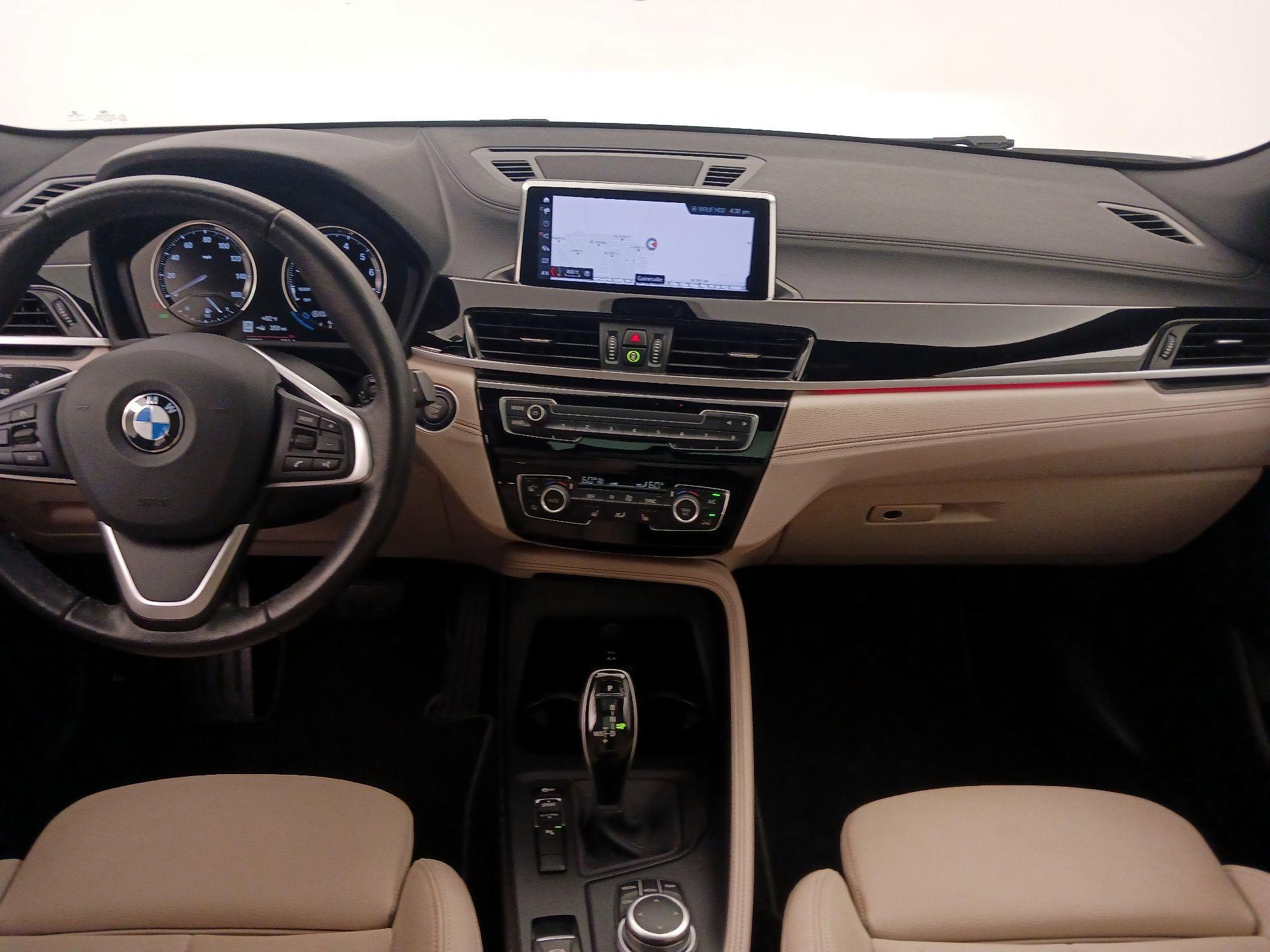 Thumbnail: 2022 BMW X2 - 9