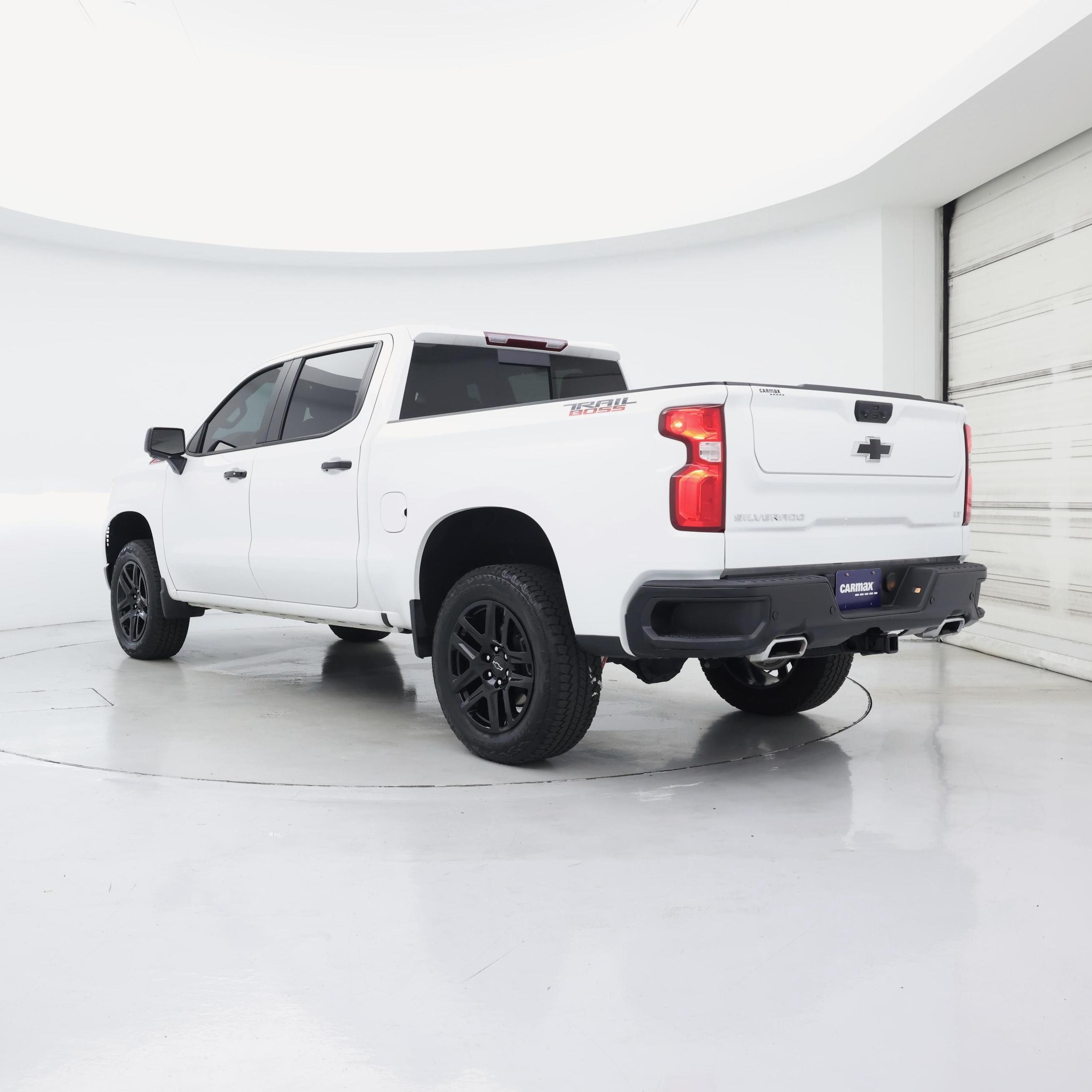 Thumbnail: 2025 Chevrolet Silverado 1500 - 2