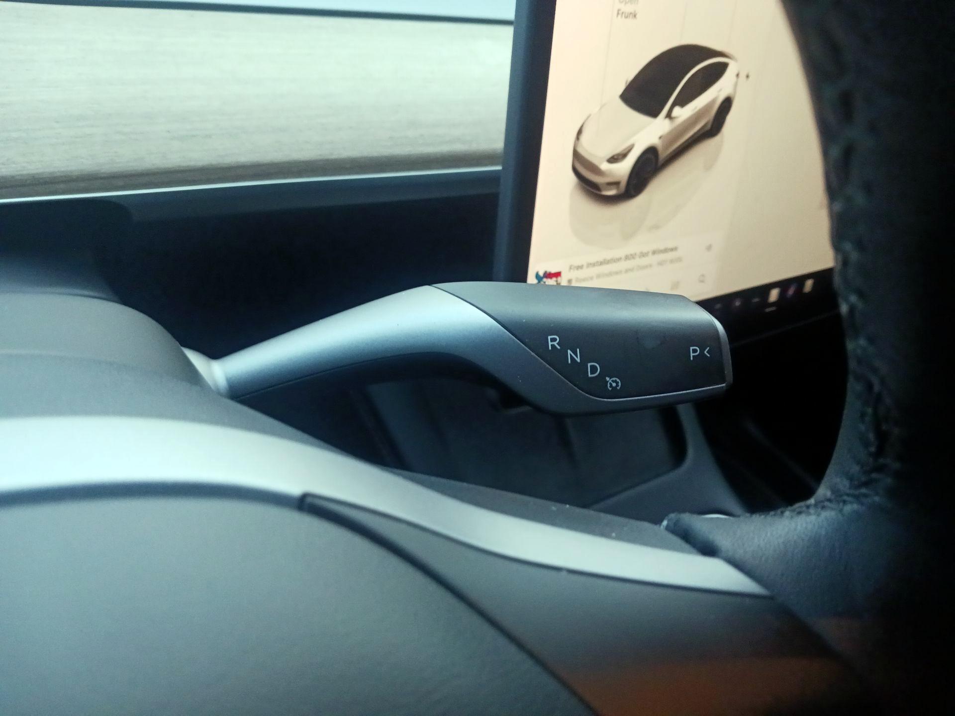 Thumbnail: 2022 Tesla Model Y - 17