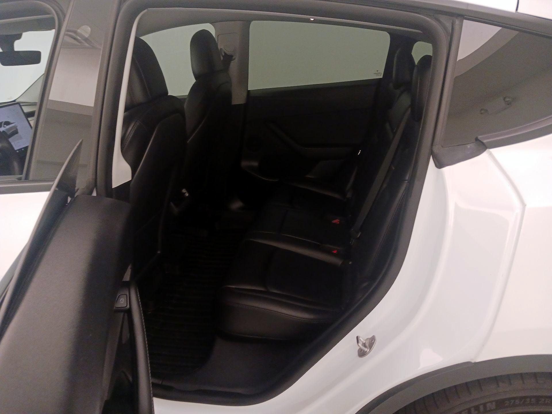 Thumbnail: 2022 Tesla Model Y - 20