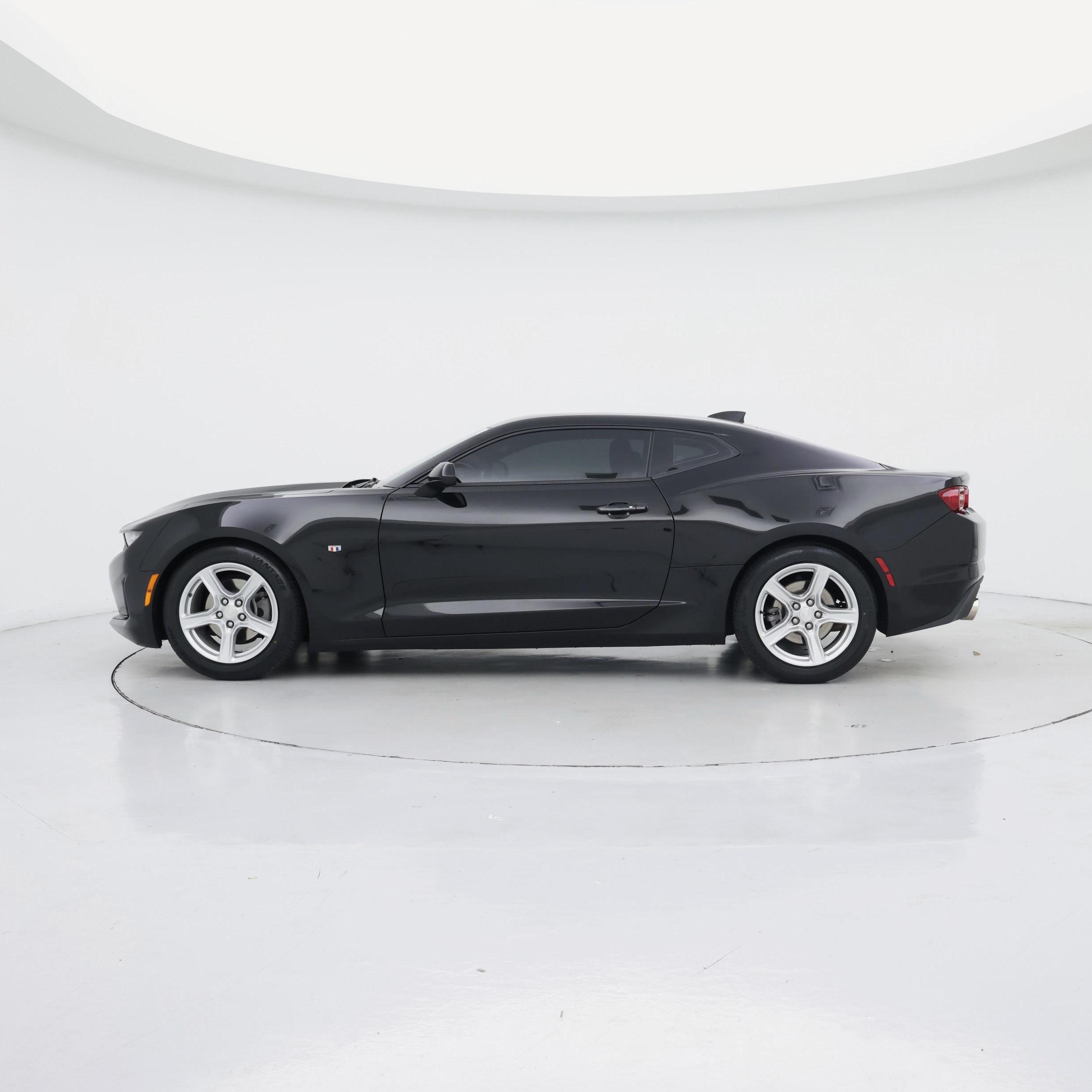 Thumbnail: 2023 Chevrolet Camaro - 3