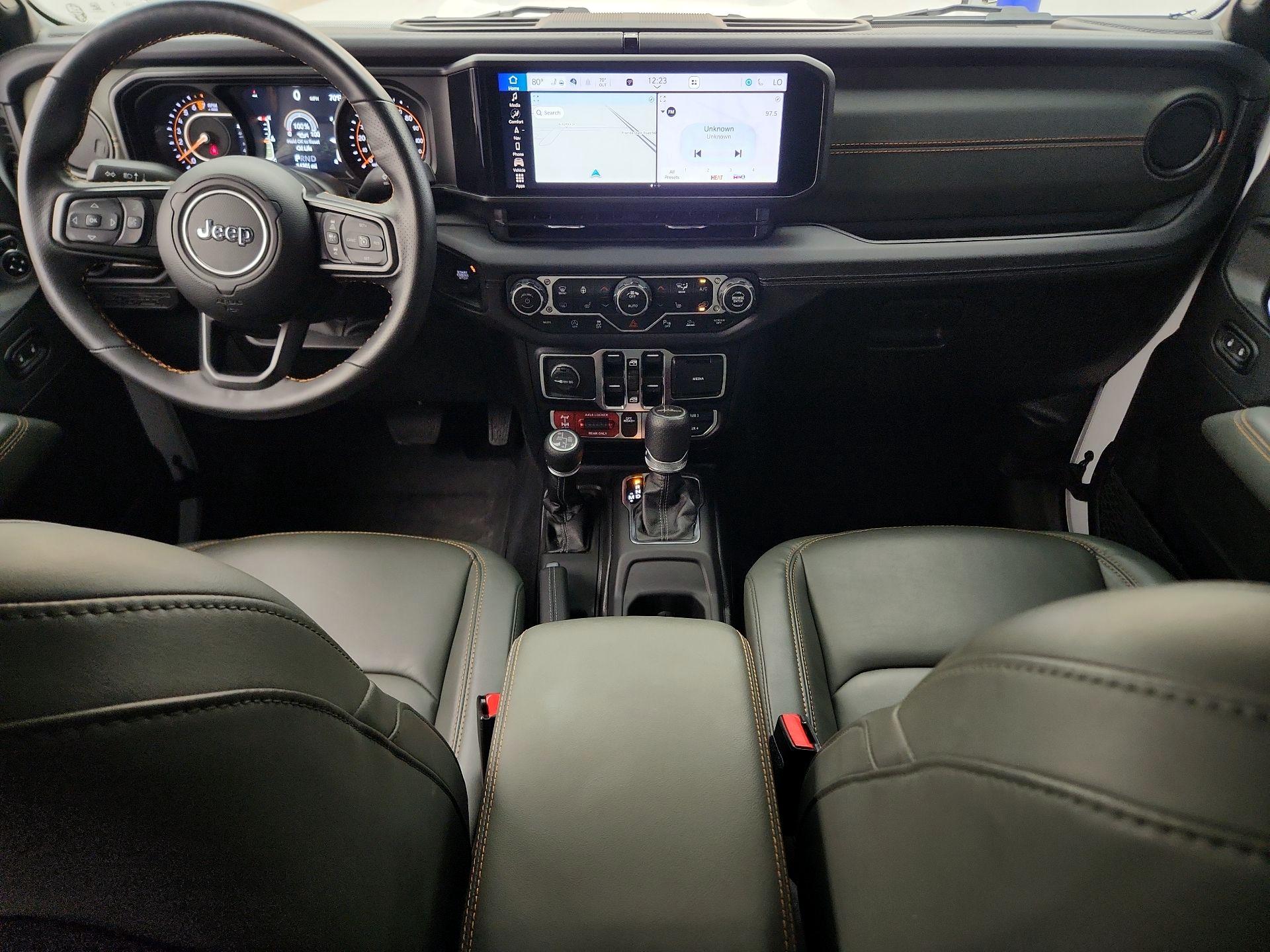 Thumbnail: 2025 Jeep Gladiator - 9