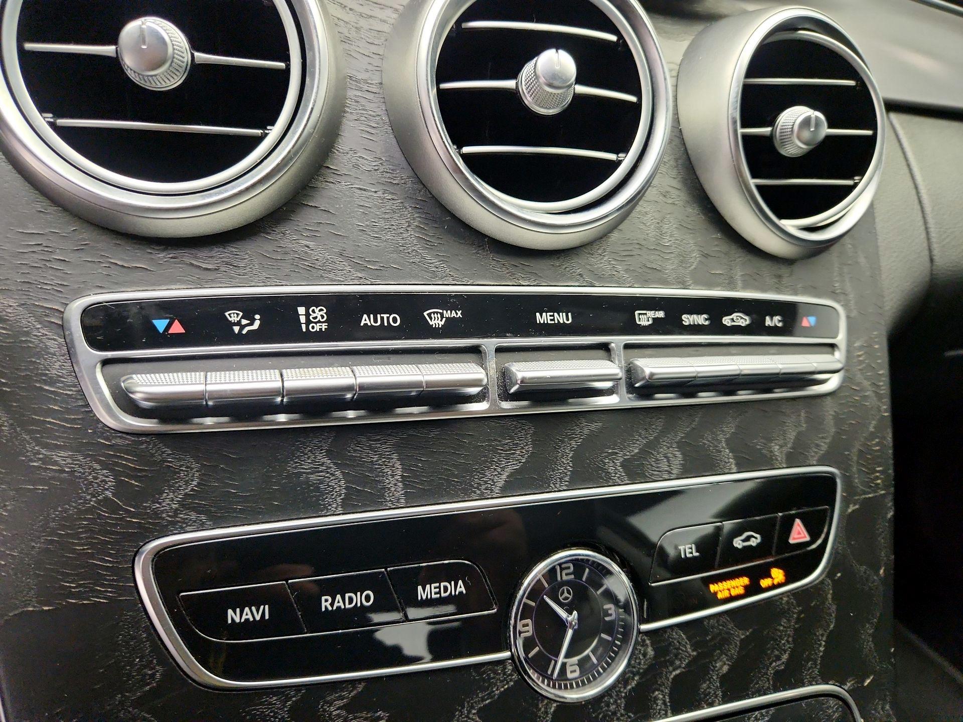 Thumbnail: 2021 Mercedes-Benz C-Class - 16
