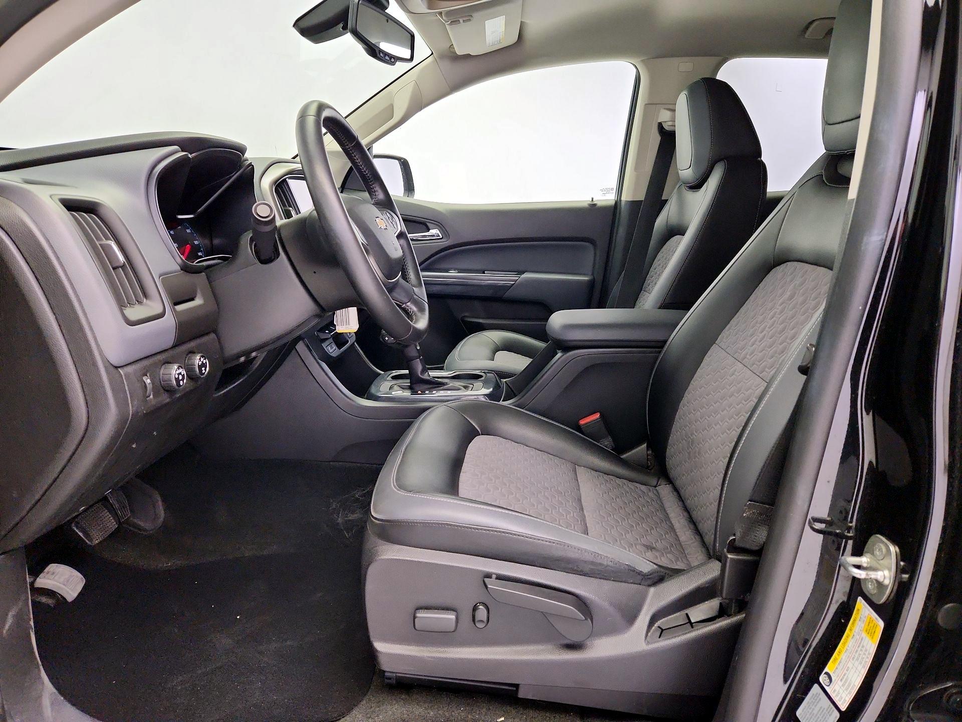 Thumbnail: 2015 Chevrolet Colorado - 11