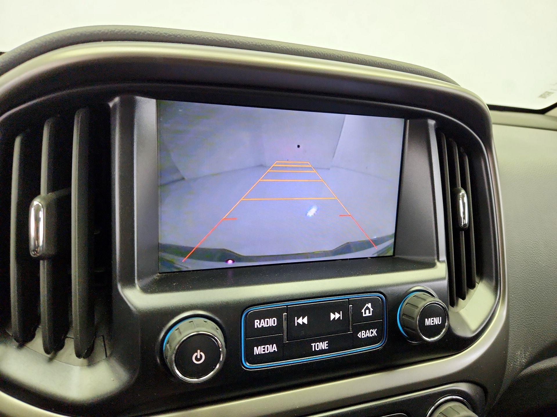 Thumbnail: 2015 Chevrolet Colorado - 15