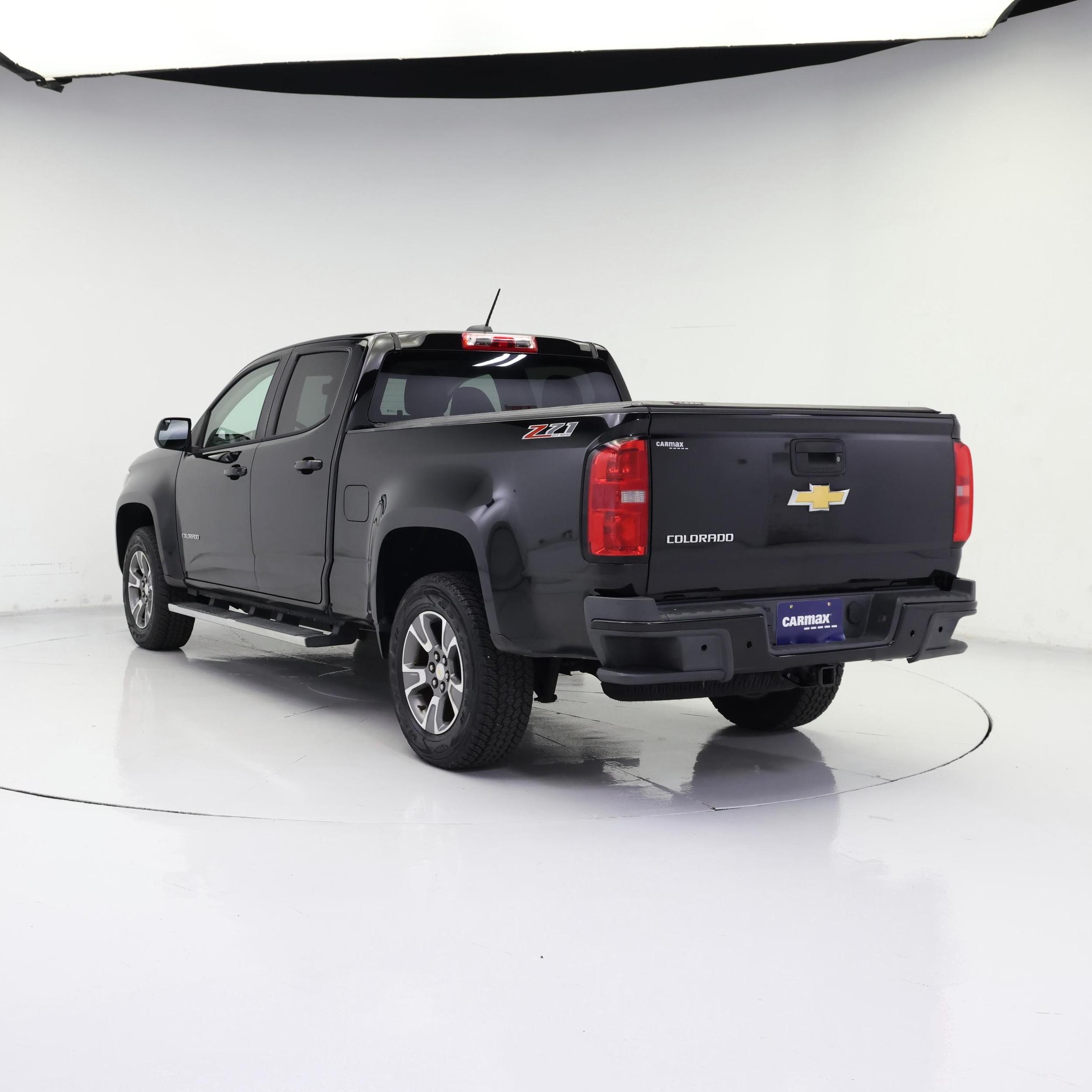 Thumbnail: 2015 Chevrolet Colorado - 2