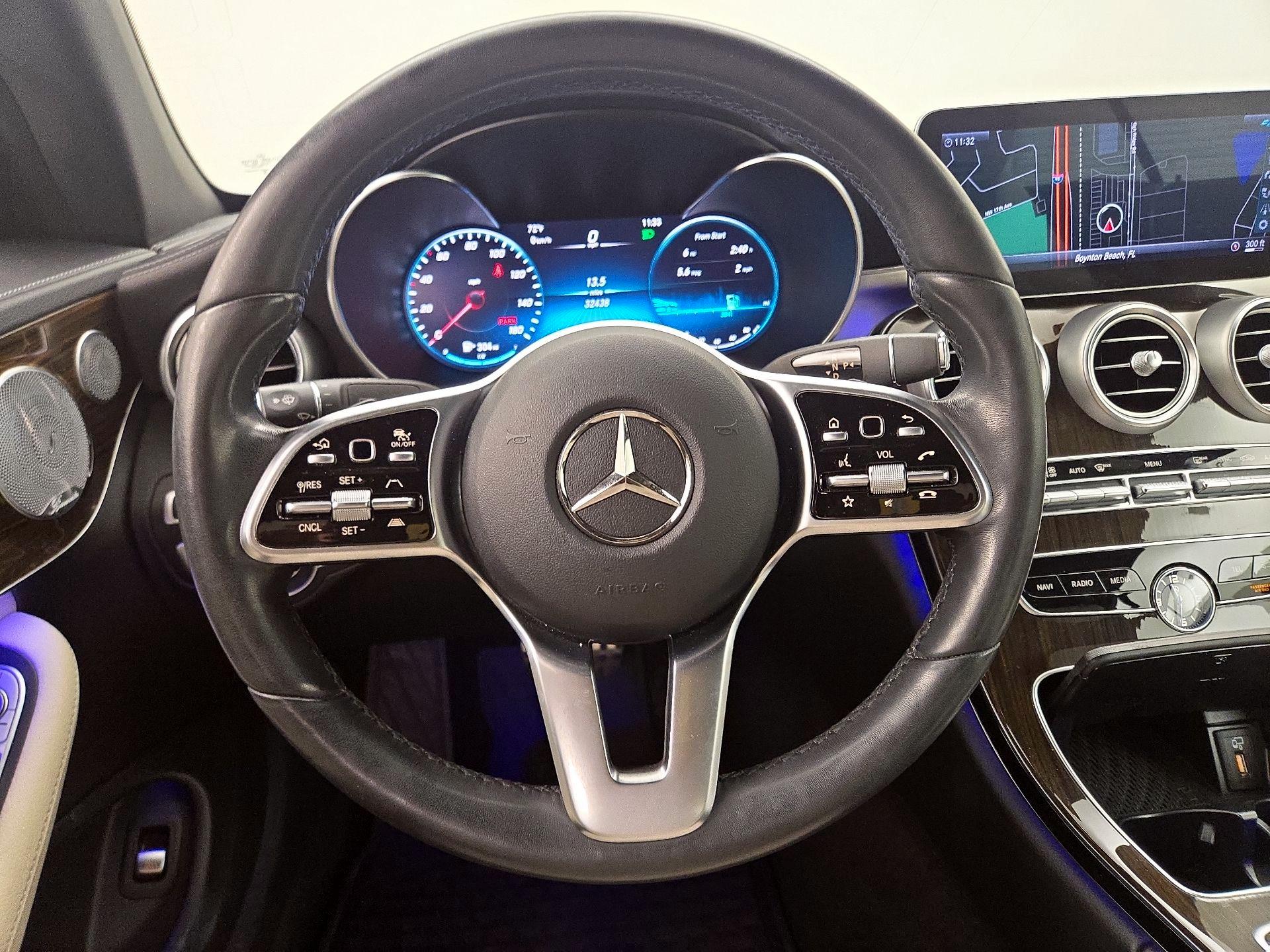 Thumbnail: 2023 Mercedes-Benz C-Class - 10