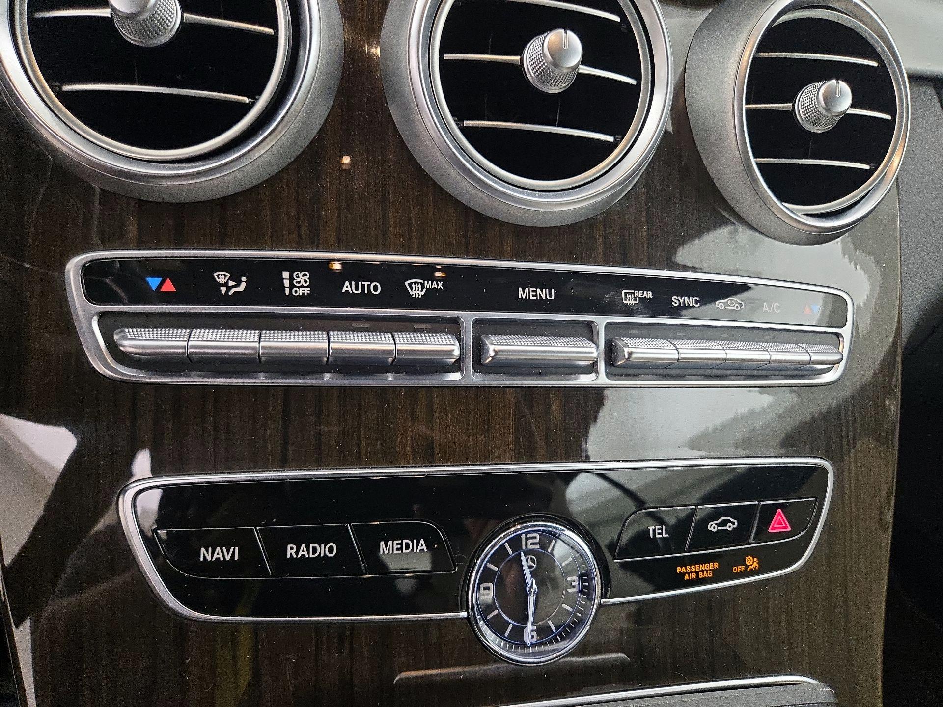 Thumbnail: 2023 Mercedes-Benz C-Class - 17
