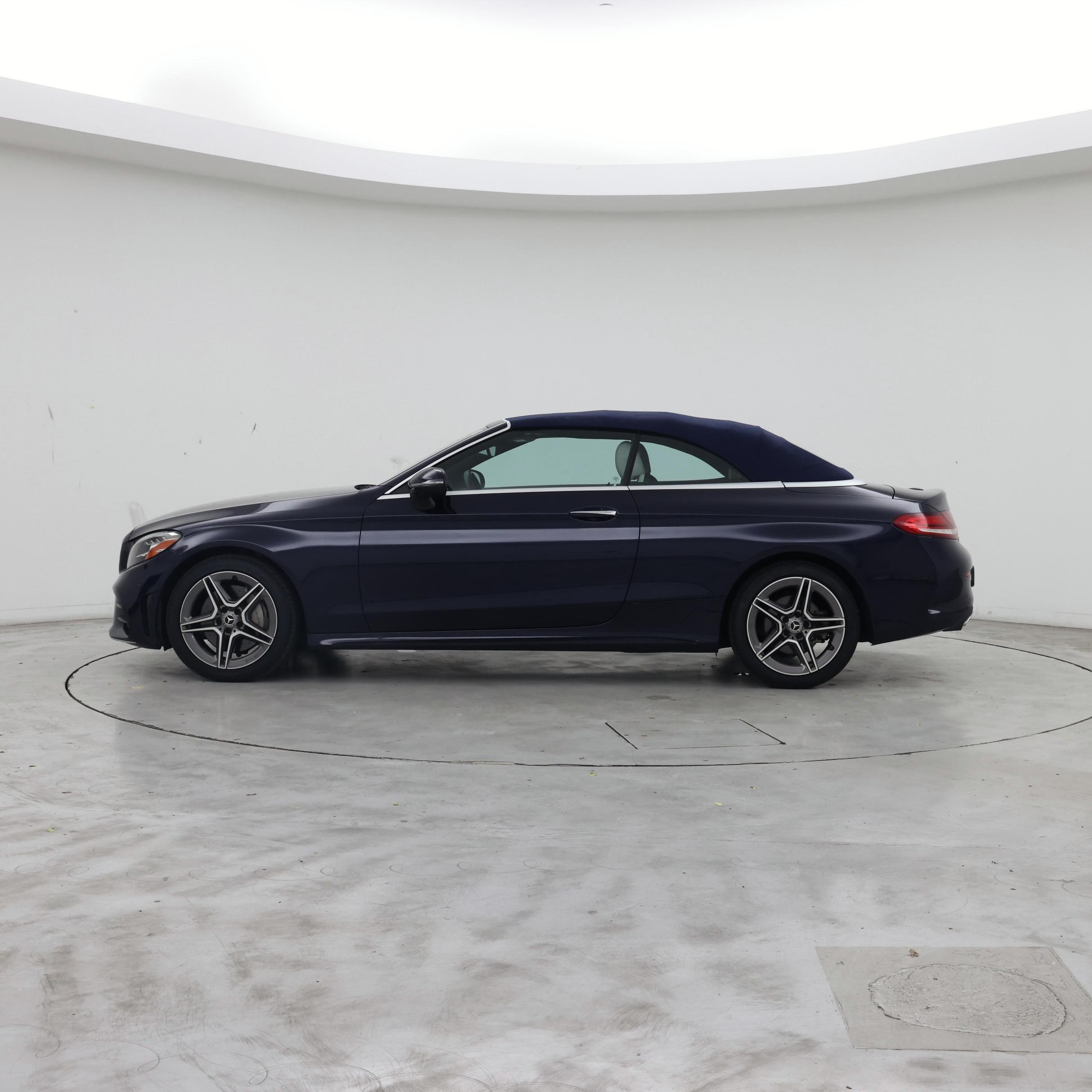 Thumbnail: 2023 Mercedes-Benz C-Class - 3