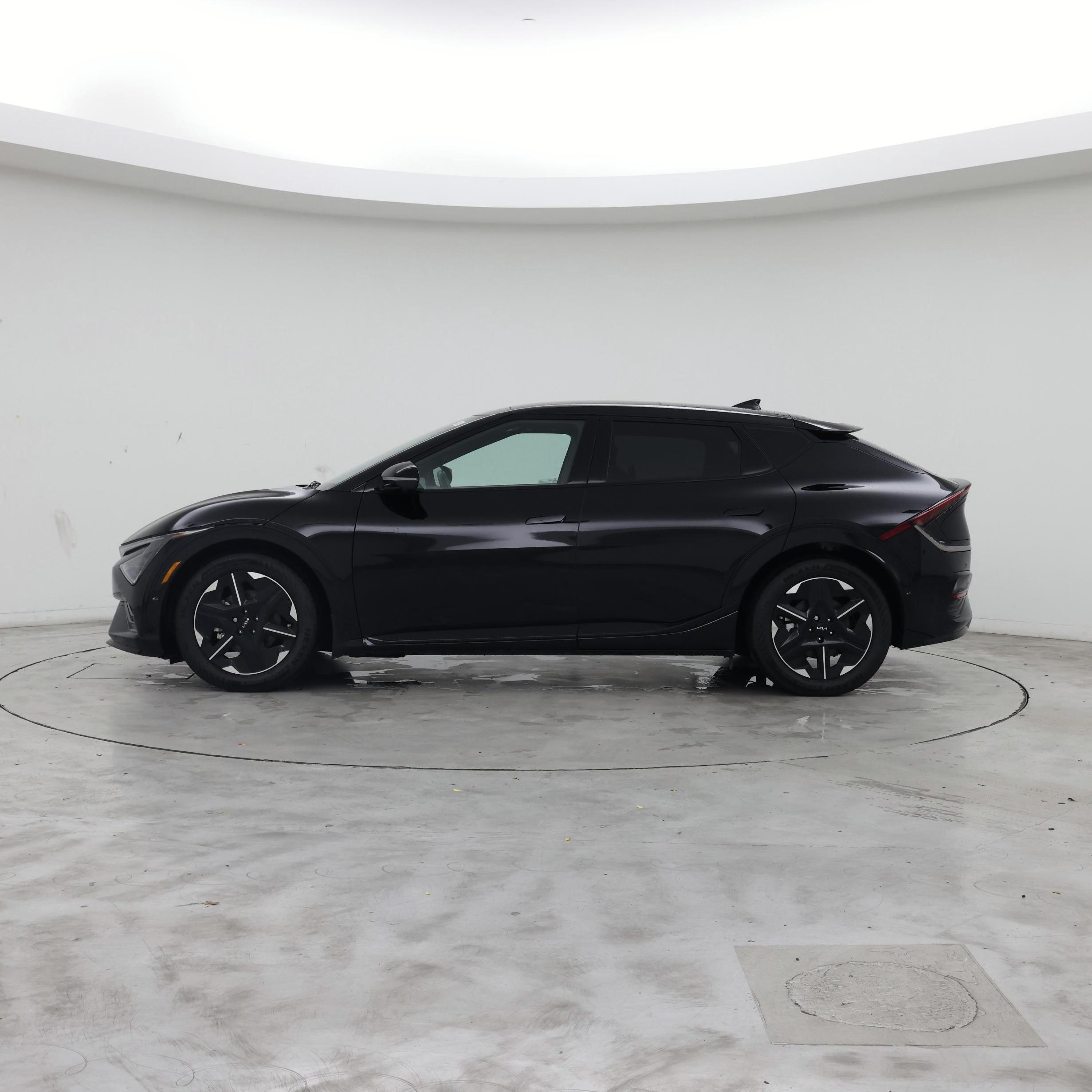 Thumbnail: 2025 Kia EV6 - 3