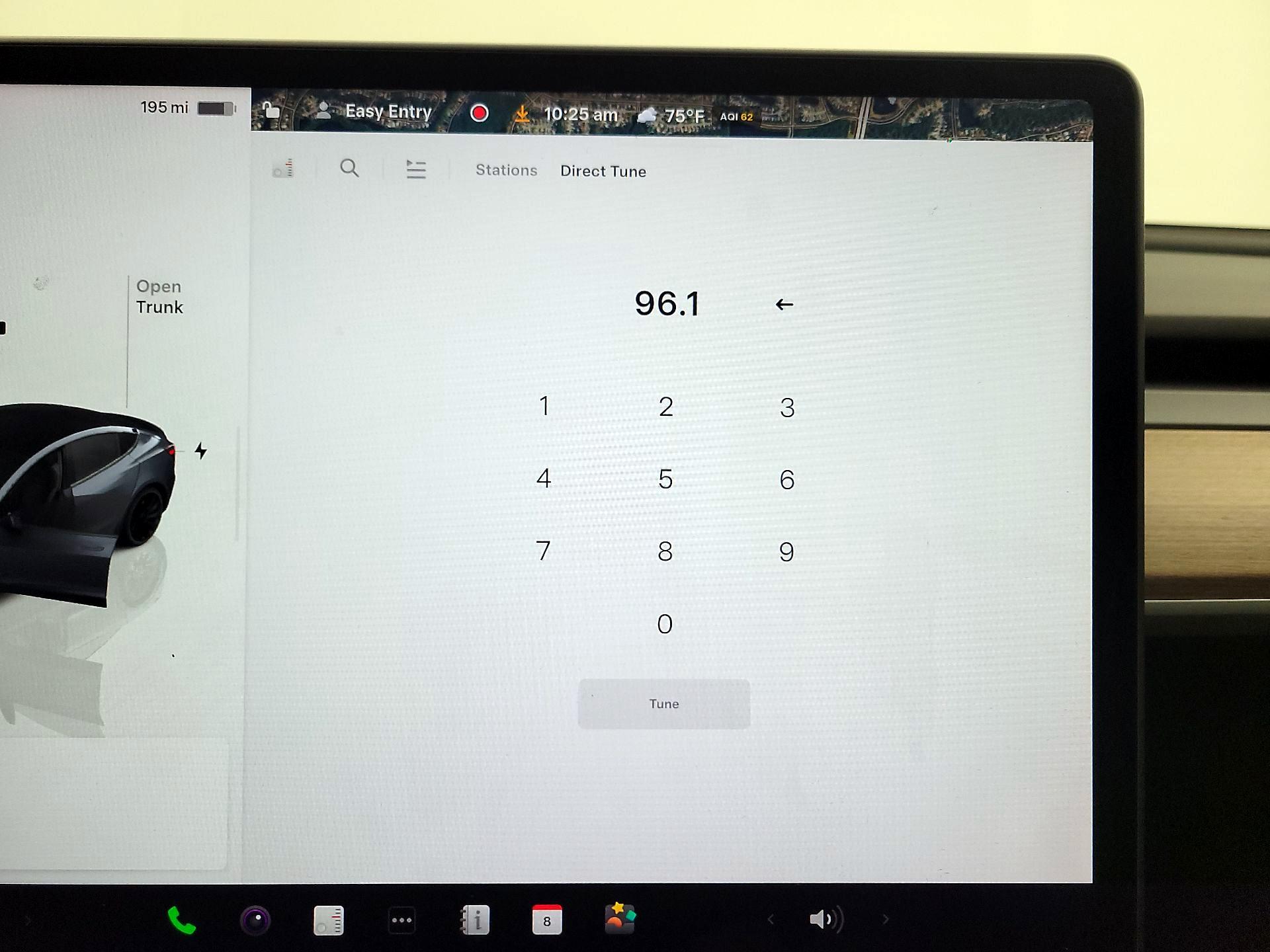 Thumbnail: 2023 Tesla Model 3 - 15