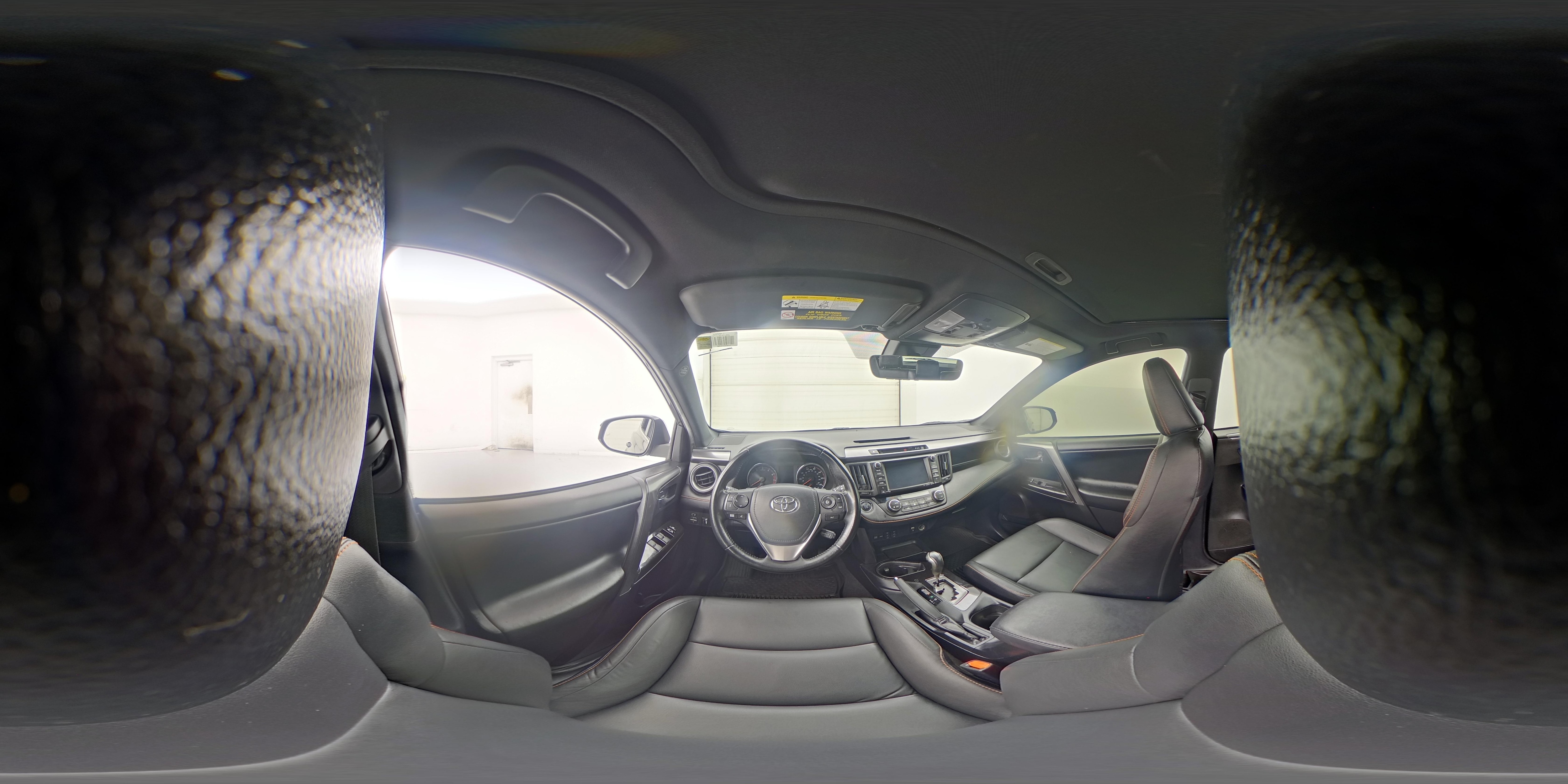 2018 Toyota RAV4 SE - Photo 29