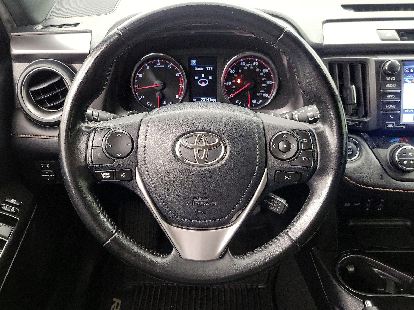 2018 Toyota RAV4 SE - Photo 11