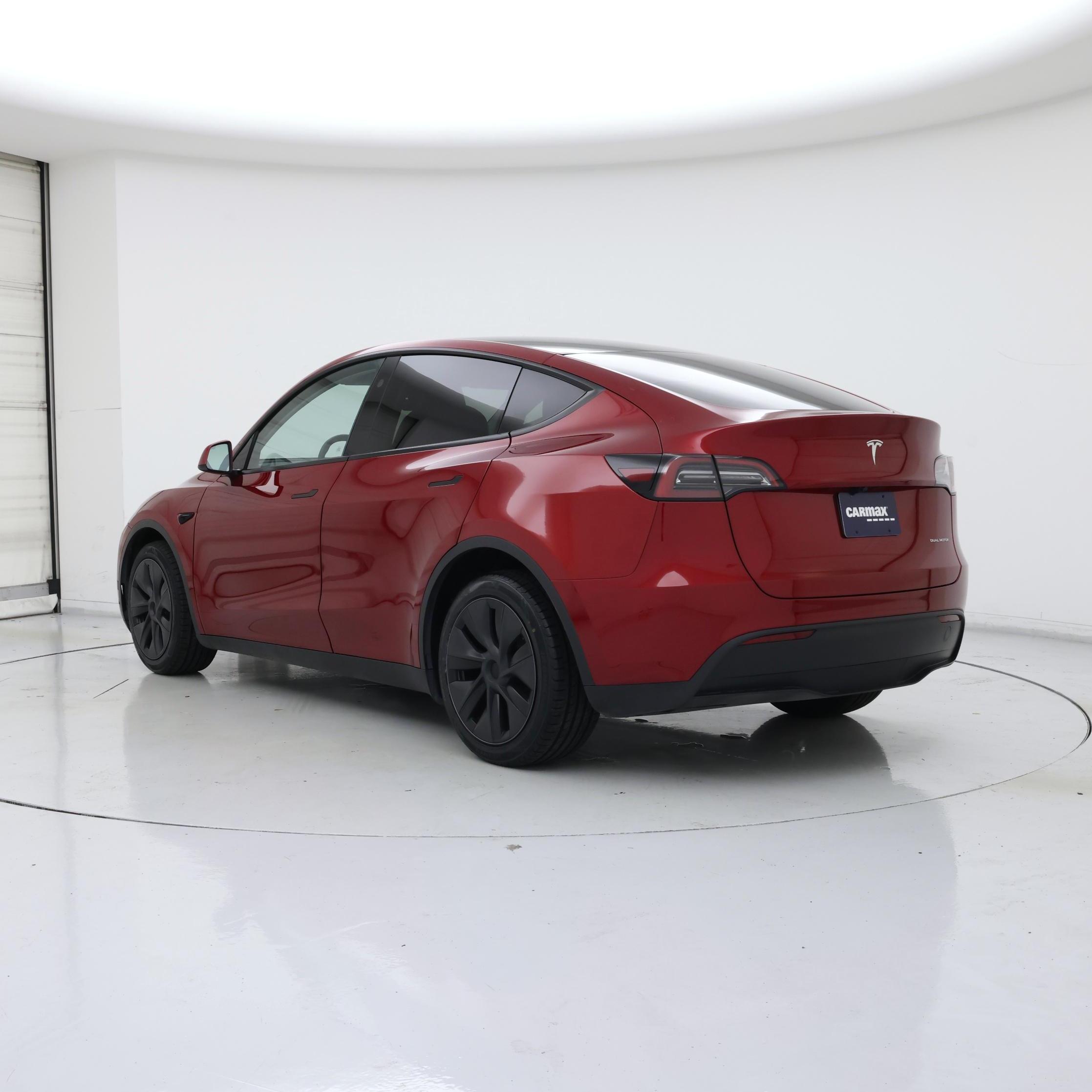Thumbnail: 2025 Tesla Model Y - 2