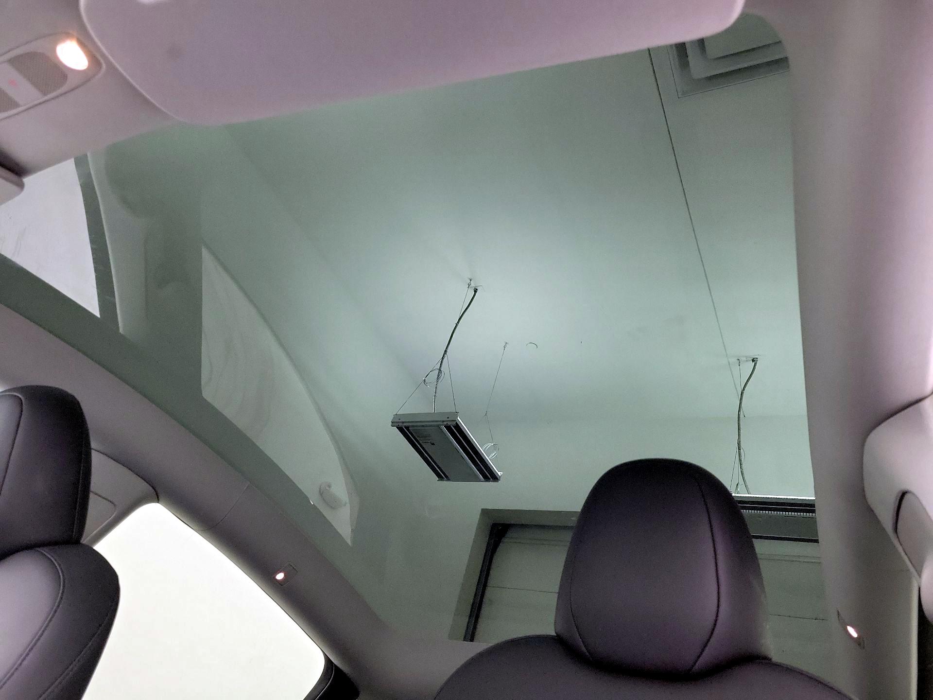 Thumbnail: 2025 Tesla Model Y - 19