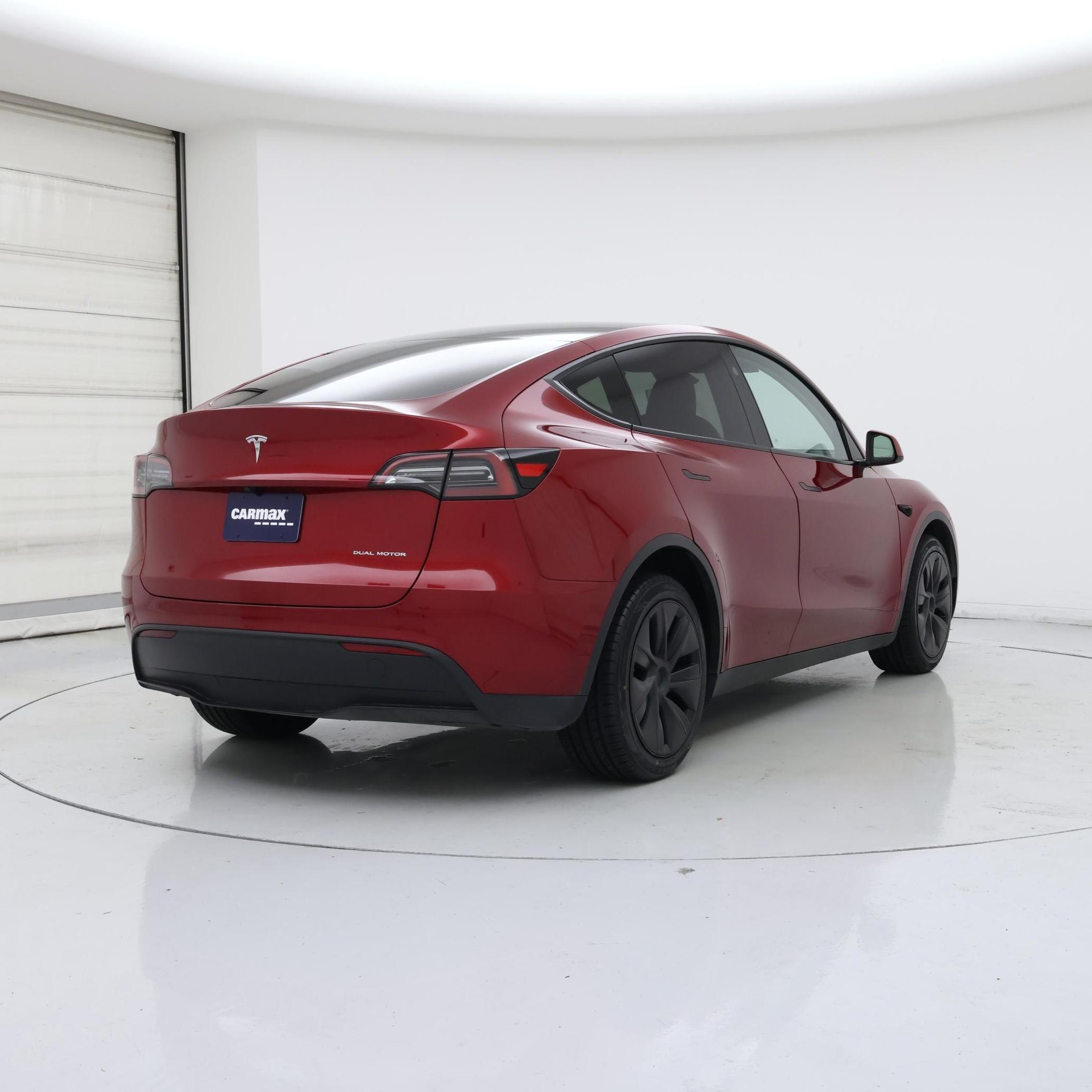 Thumbnail: 2025 Tesla Model Y - 8