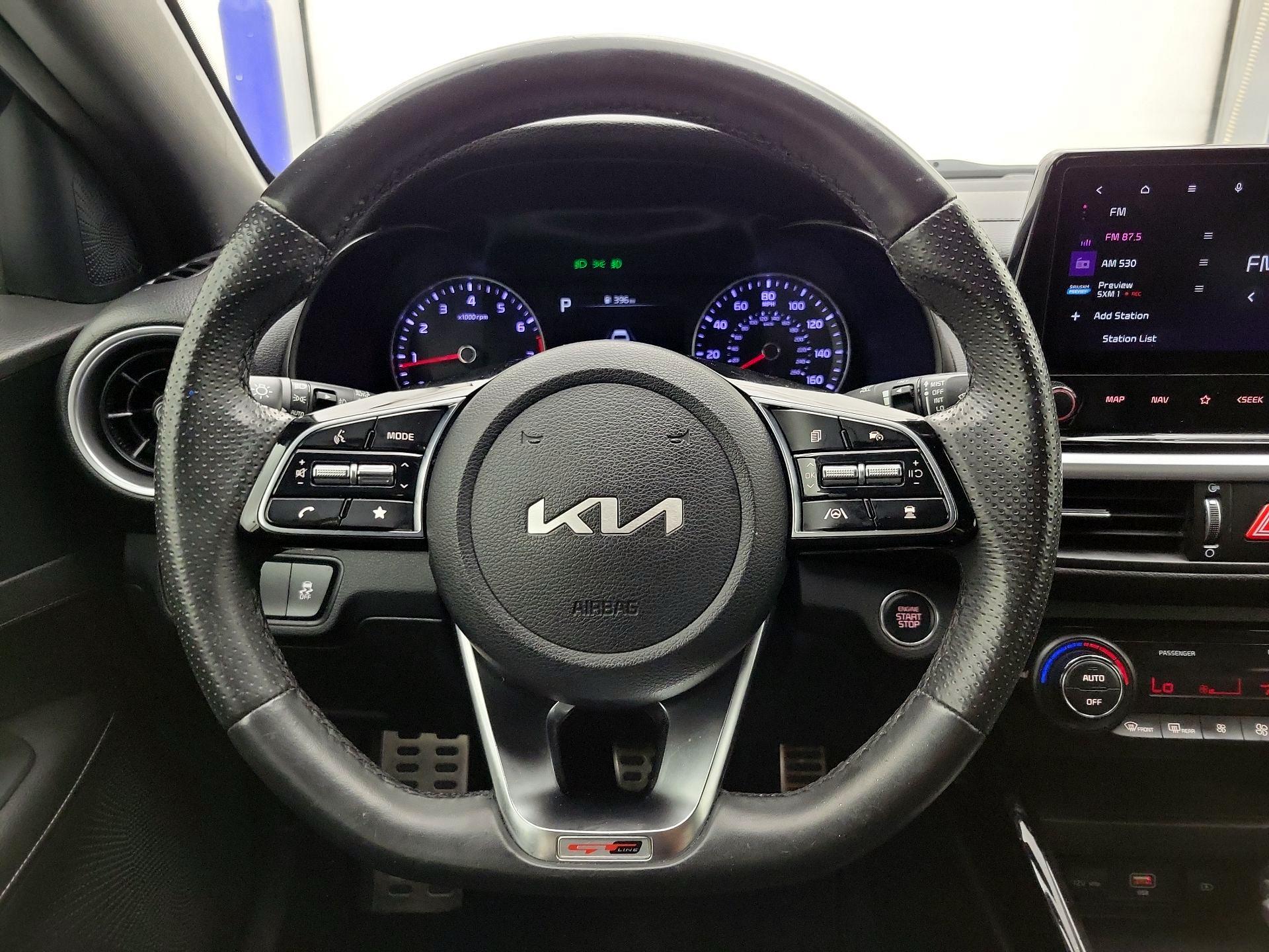 Thumbnail: 2023 Kia Forte - 10