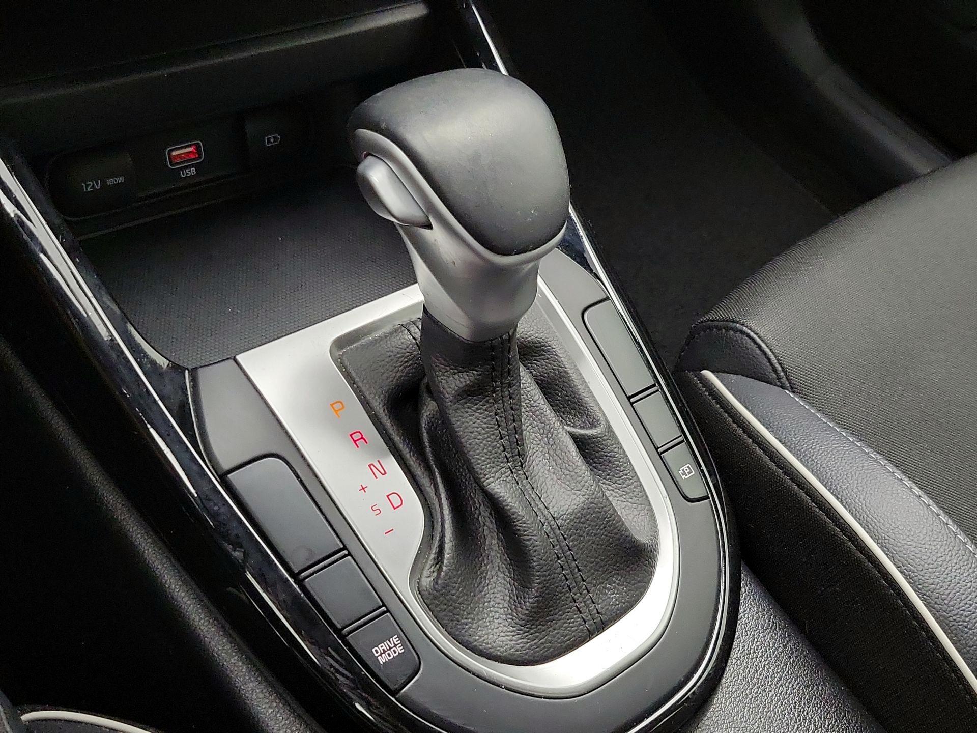 Thumbnail: 2023 Kia Forte - 18