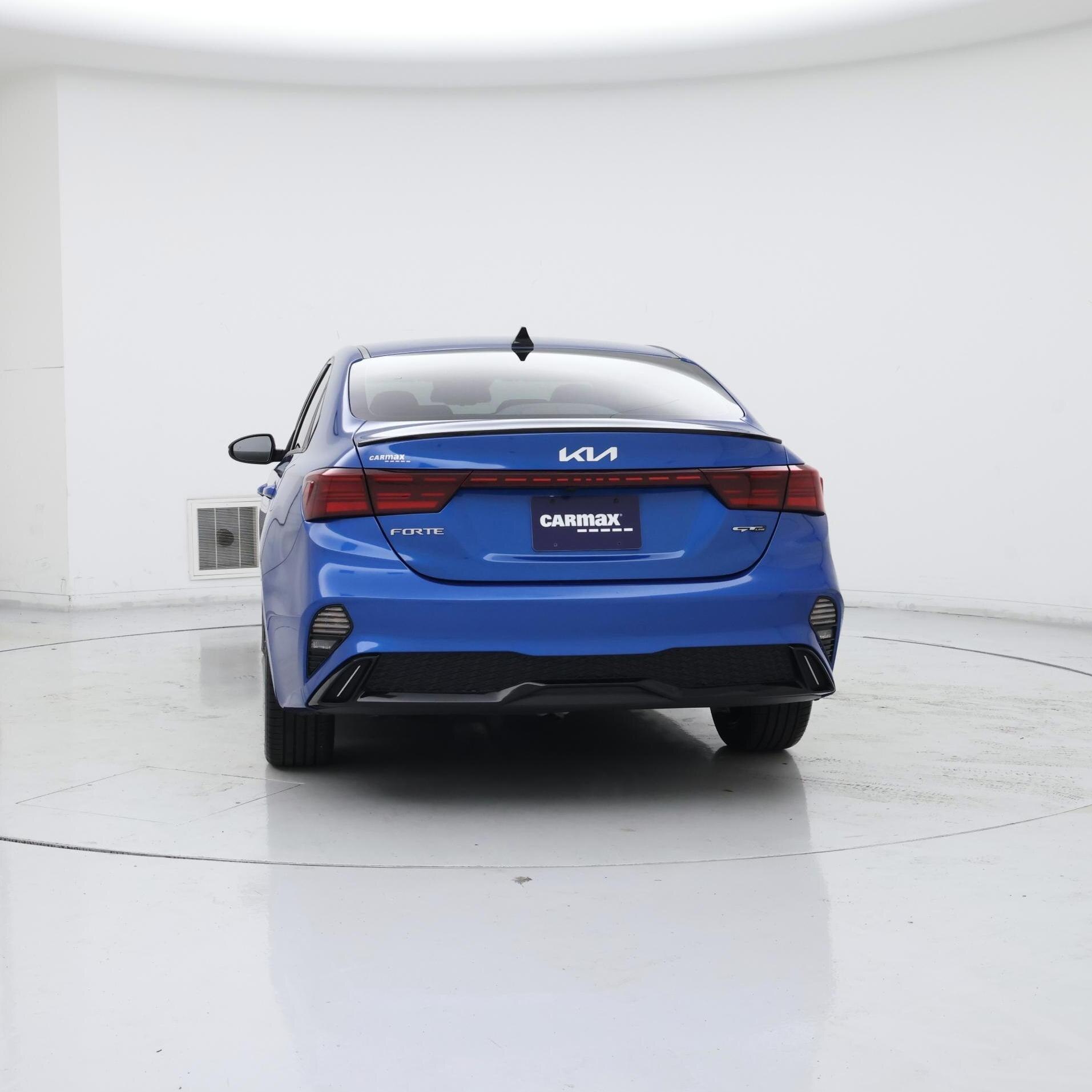 Thumbnail: 2023 Kia Forte - 6