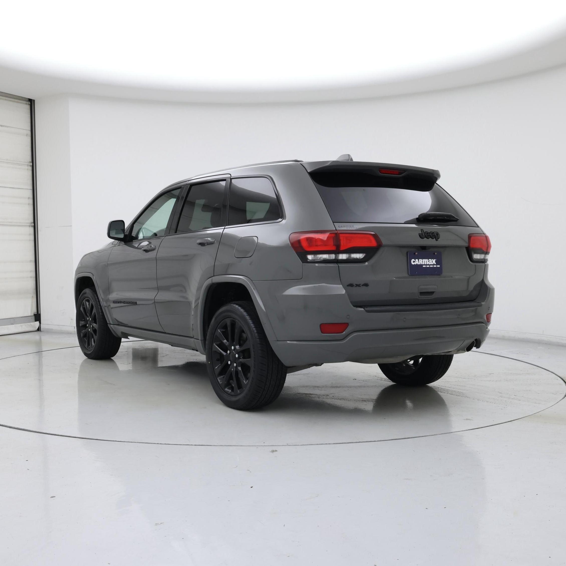 Thumbnail: 2021 Jeep Grand Cherokee - 2