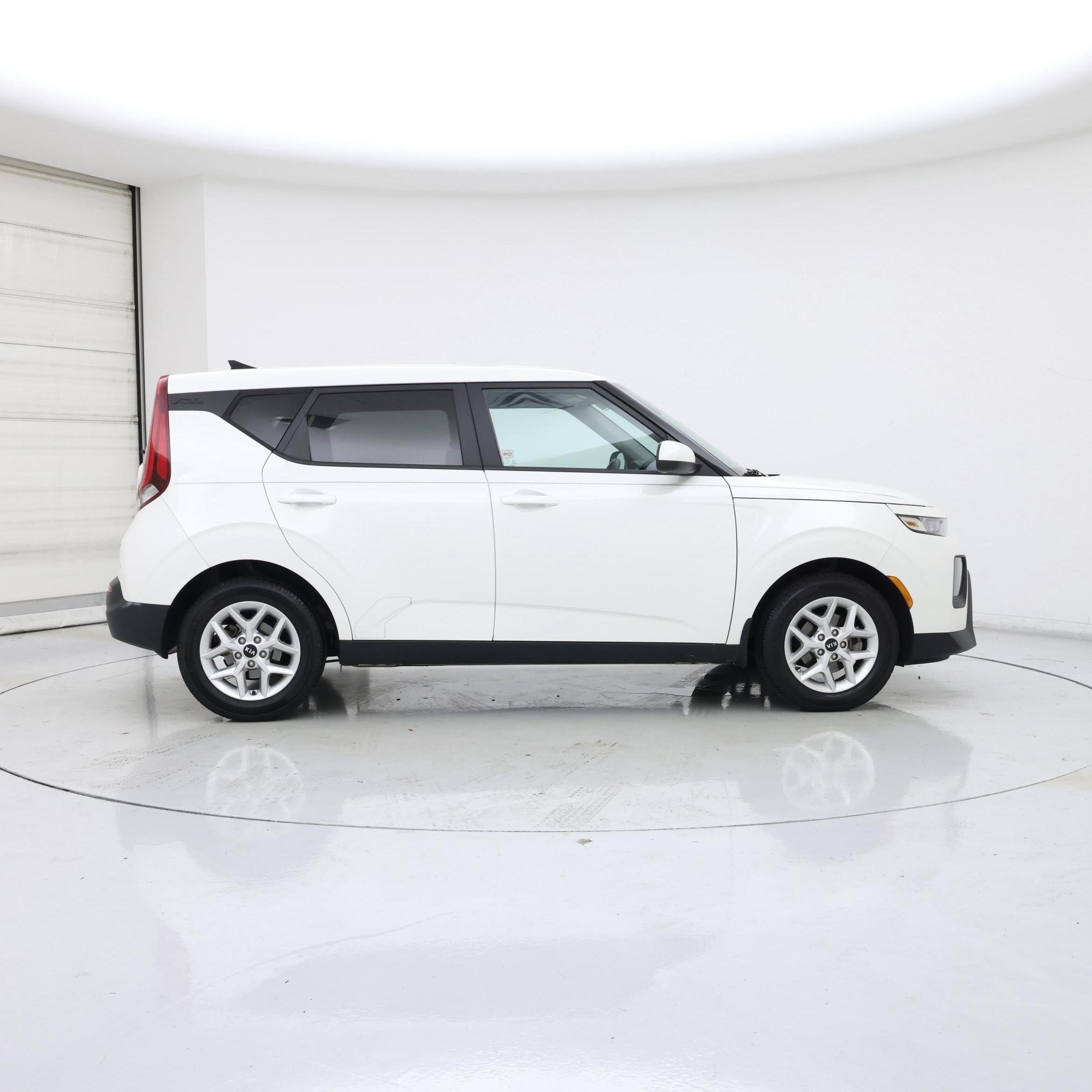 Thumbnail: 2021 Kia Soul - 7