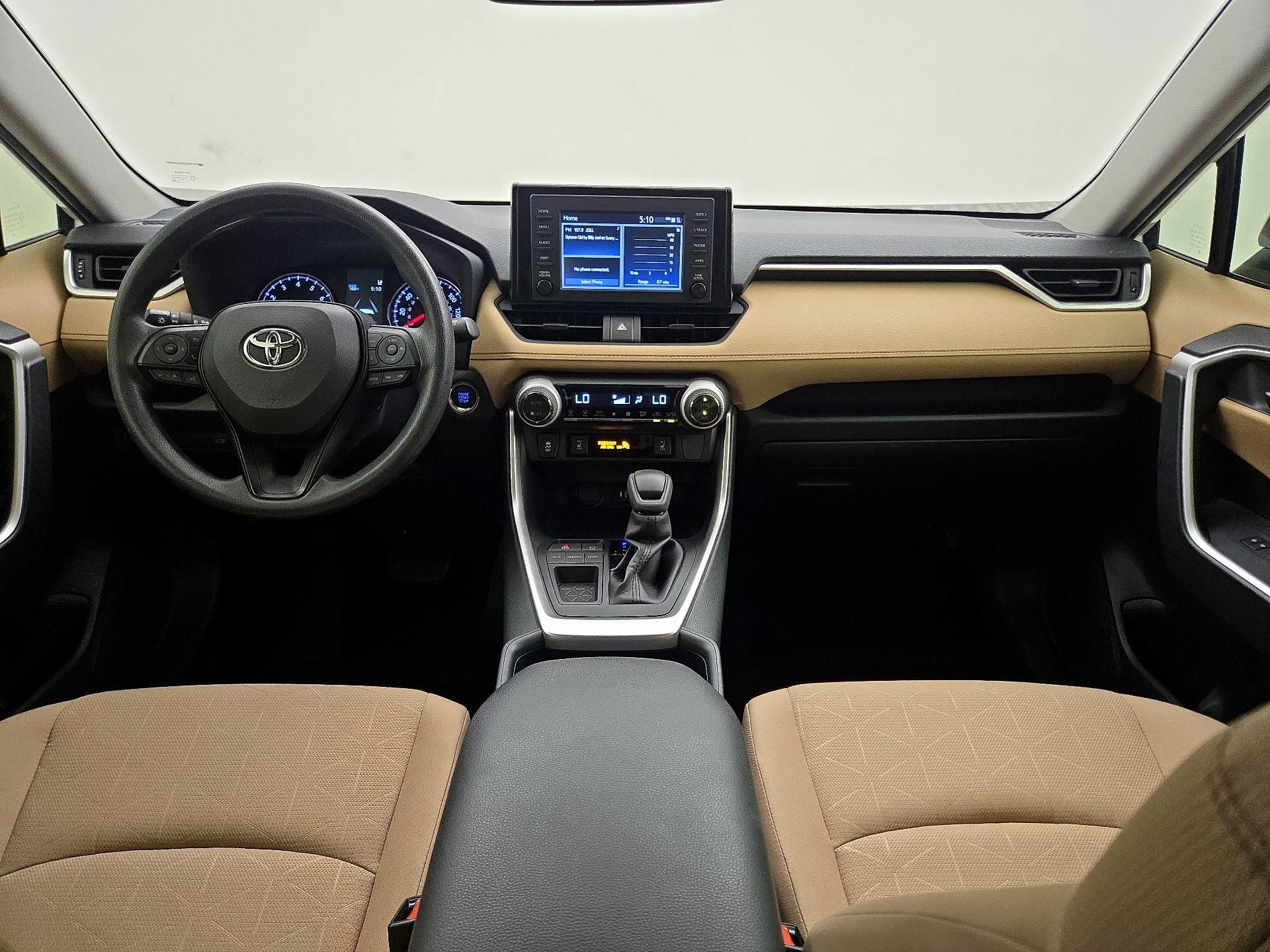 Thumbnail: 2019 Toyota RAV4 - 9
